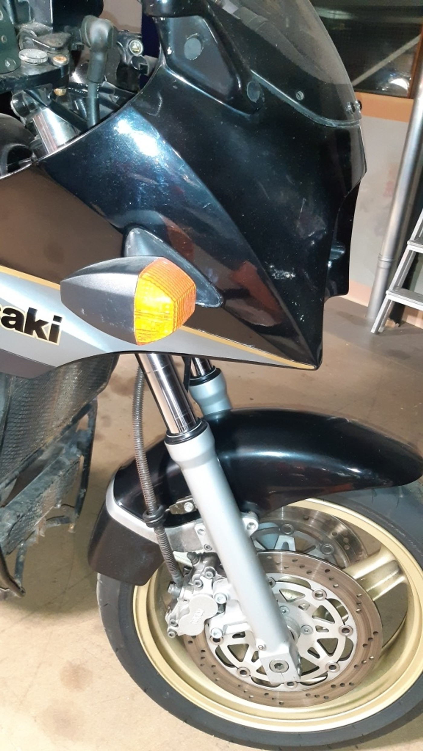 Foto van Kawasaki GPZ 900r