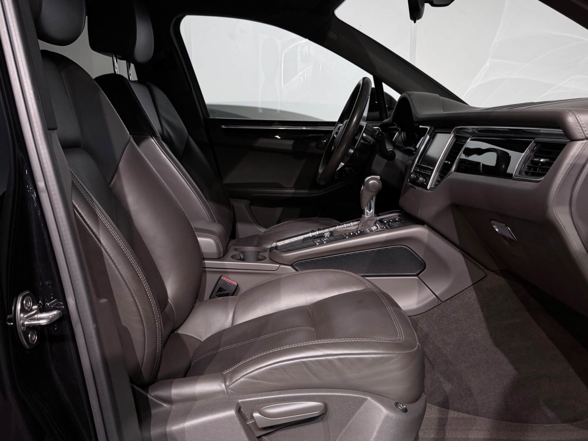 Foto van Porsche Macan S