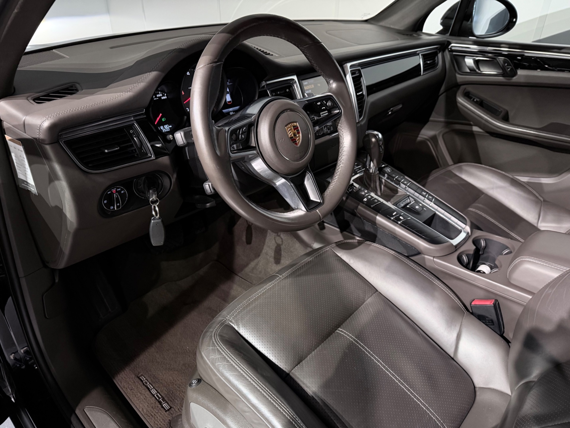 Foto van Porsche Macan S