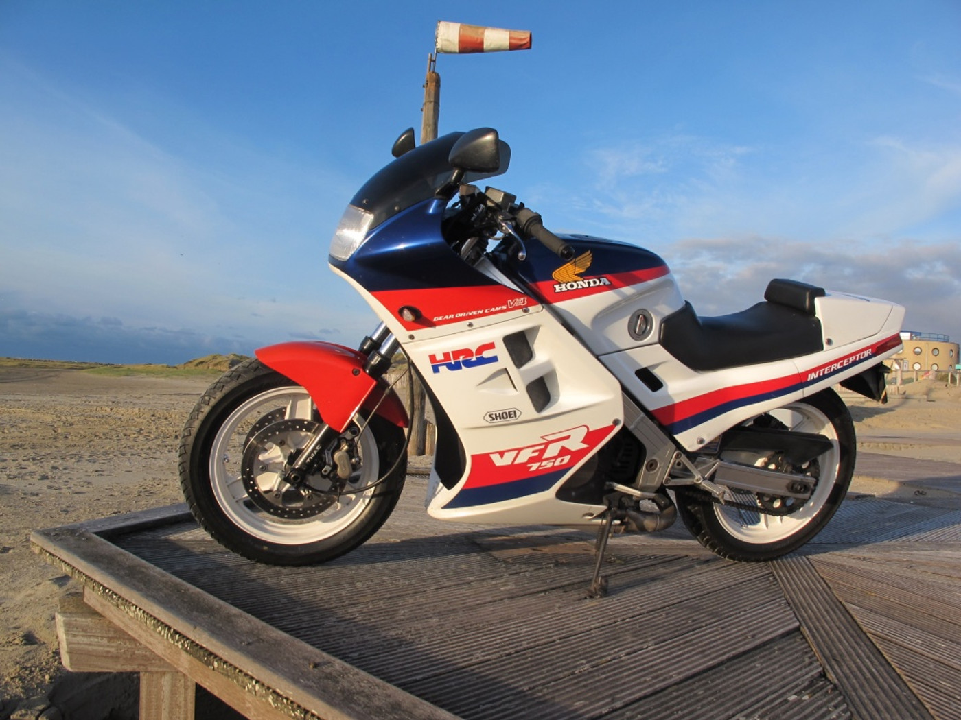 Foto van Honda VFR 750 F
