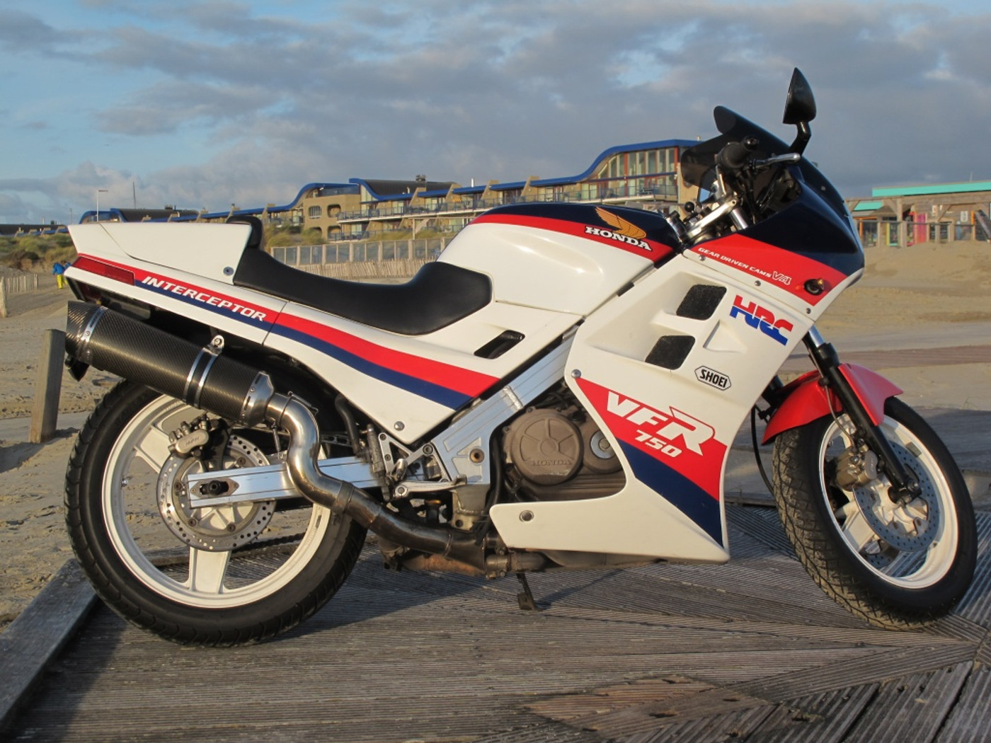 Foto van Honda VFR 750 F