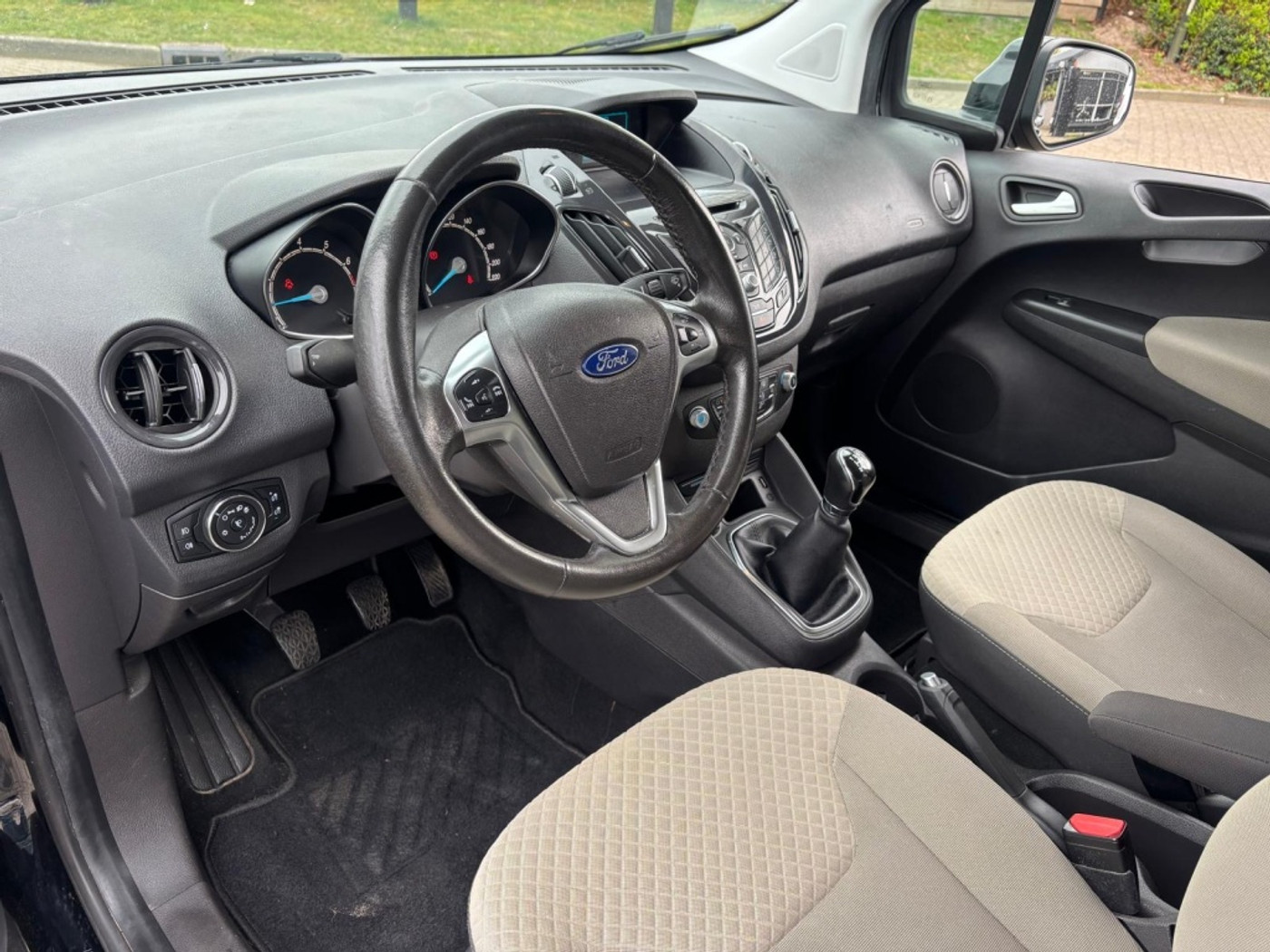 Foto van Ford Tourneo Courier