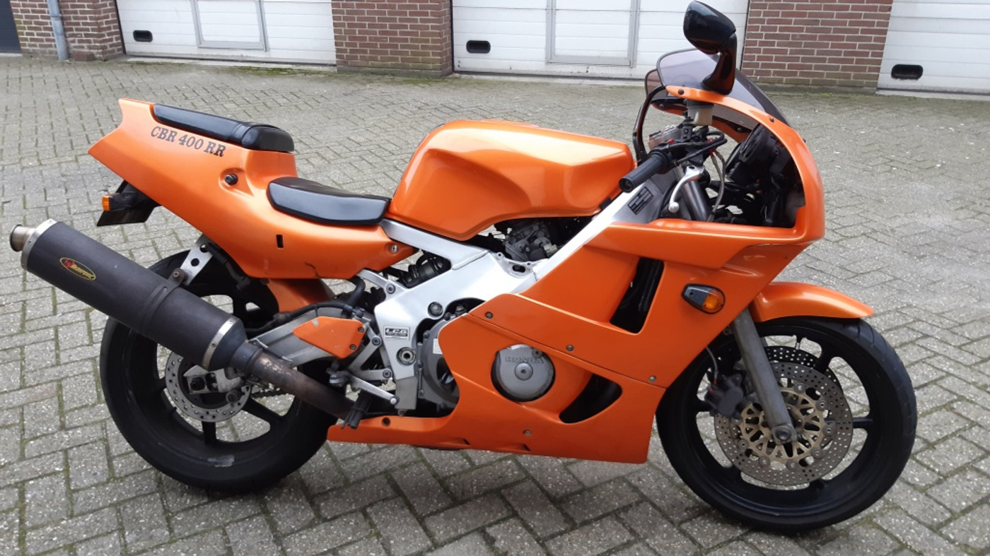 Foto van Kawasaki GPZ 900r