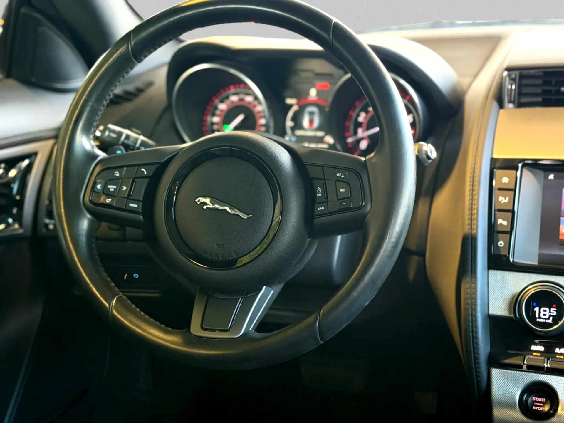 Foto van Jaguar Jaguar F-type