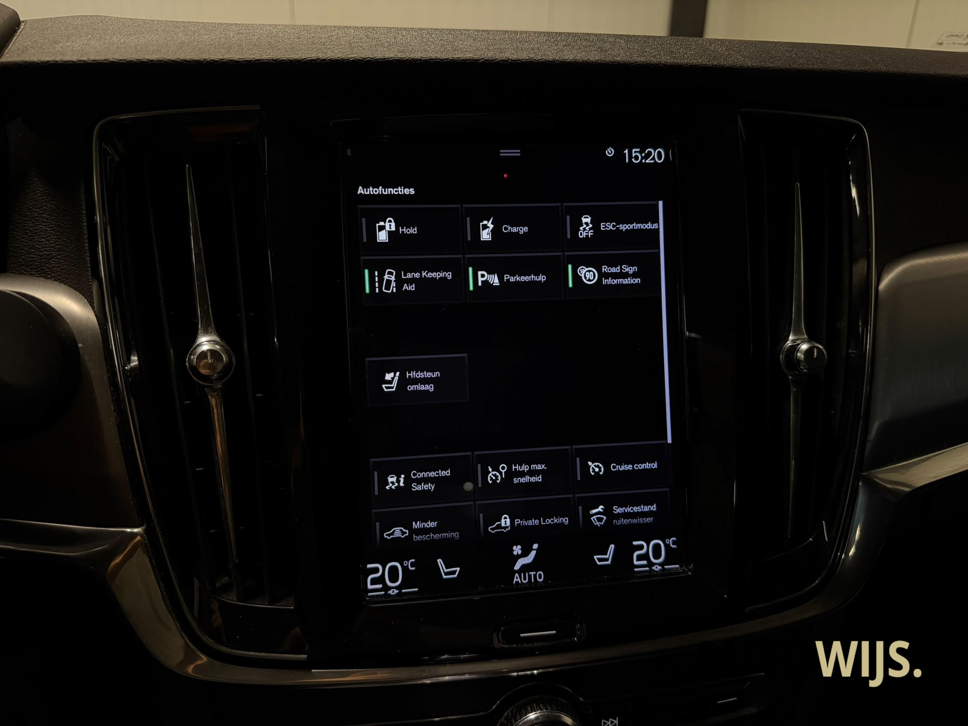Foto van Volvo V90 T8 Twin Engine
