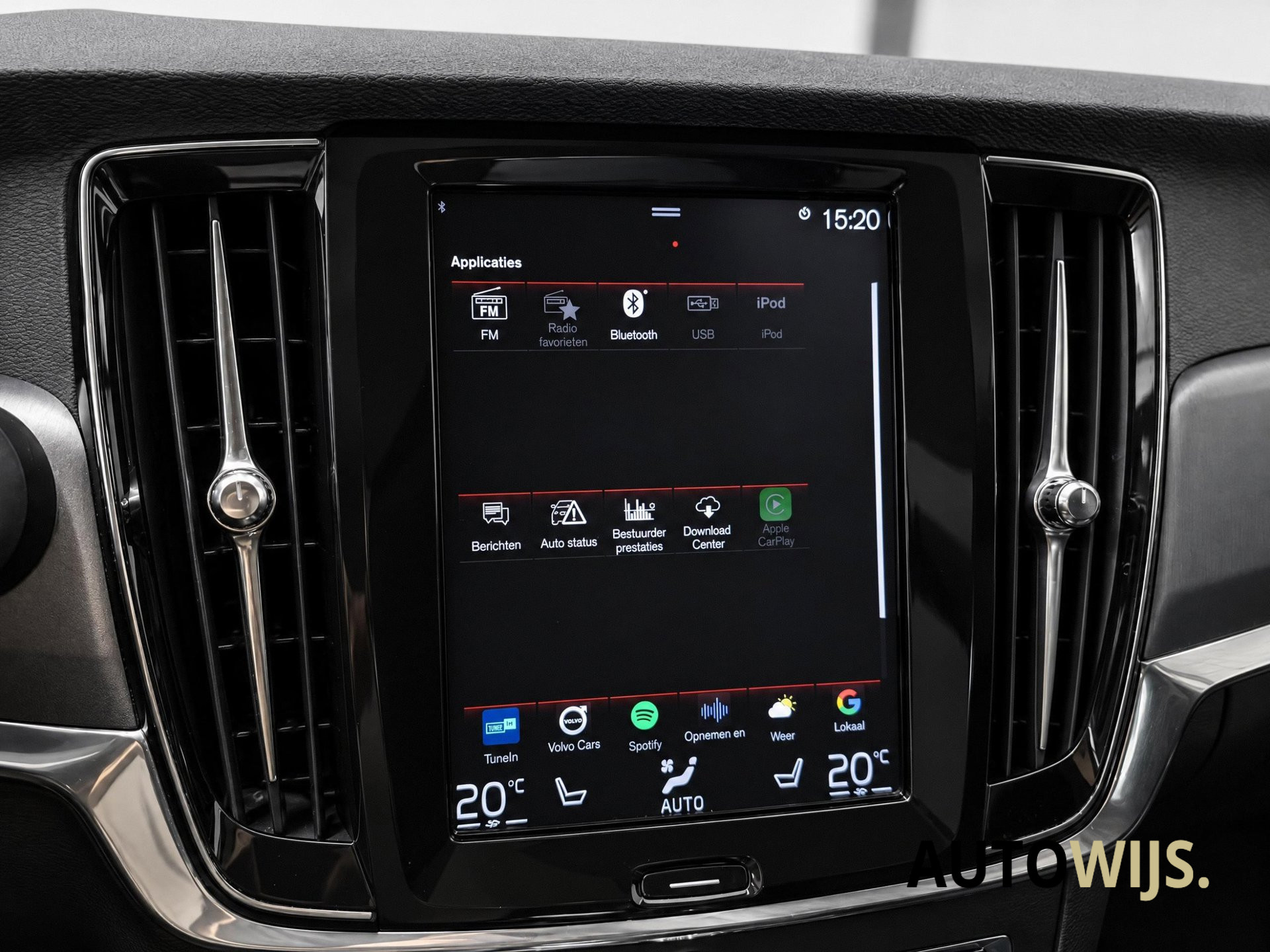 Foto van Volvo V90 T8 Twin Engine