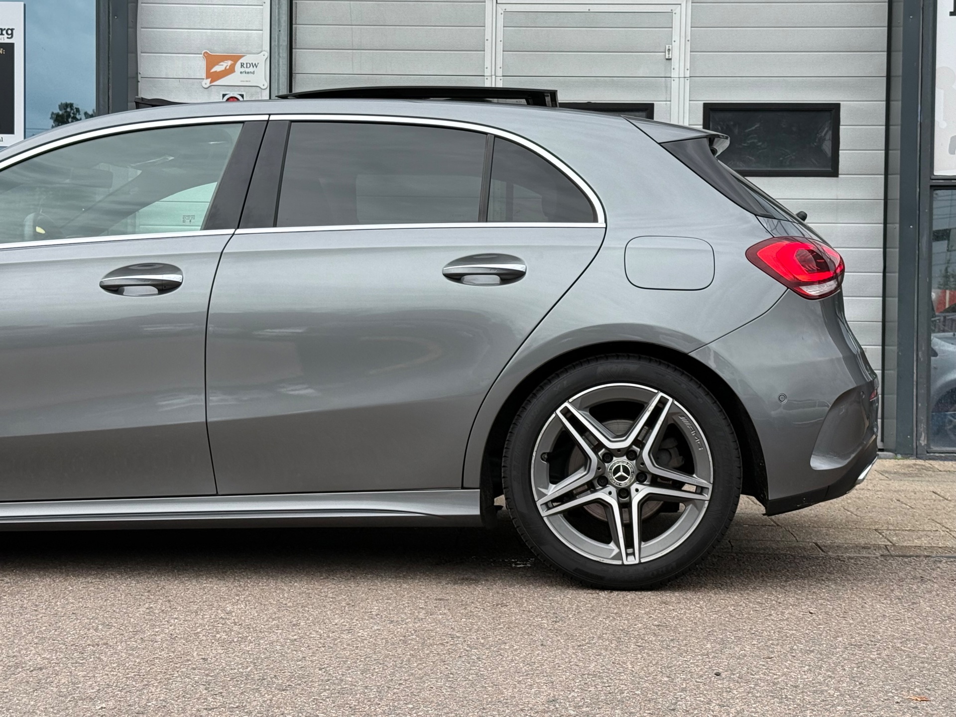 Foto van Mercedes-Benz A 200
