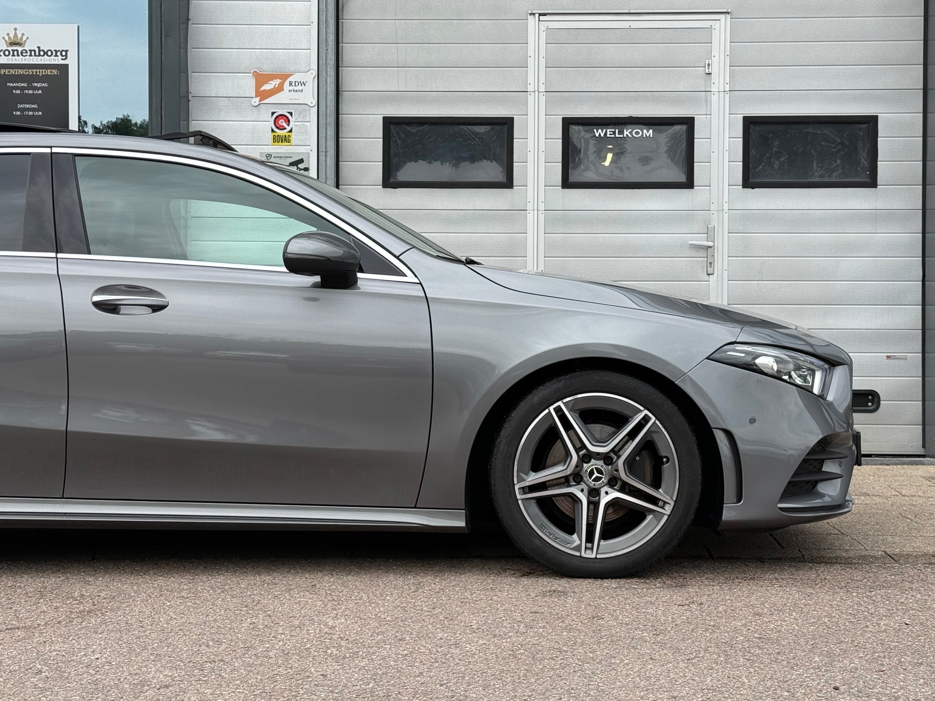 Foto van Mercedes-Benz A 200