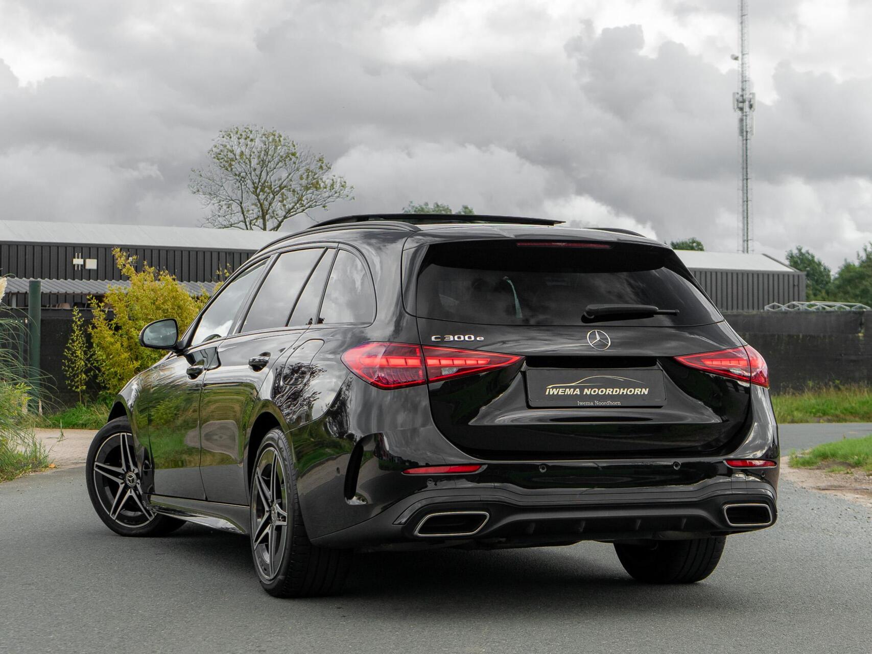 Foto van Mercedes-Benz C 300 E