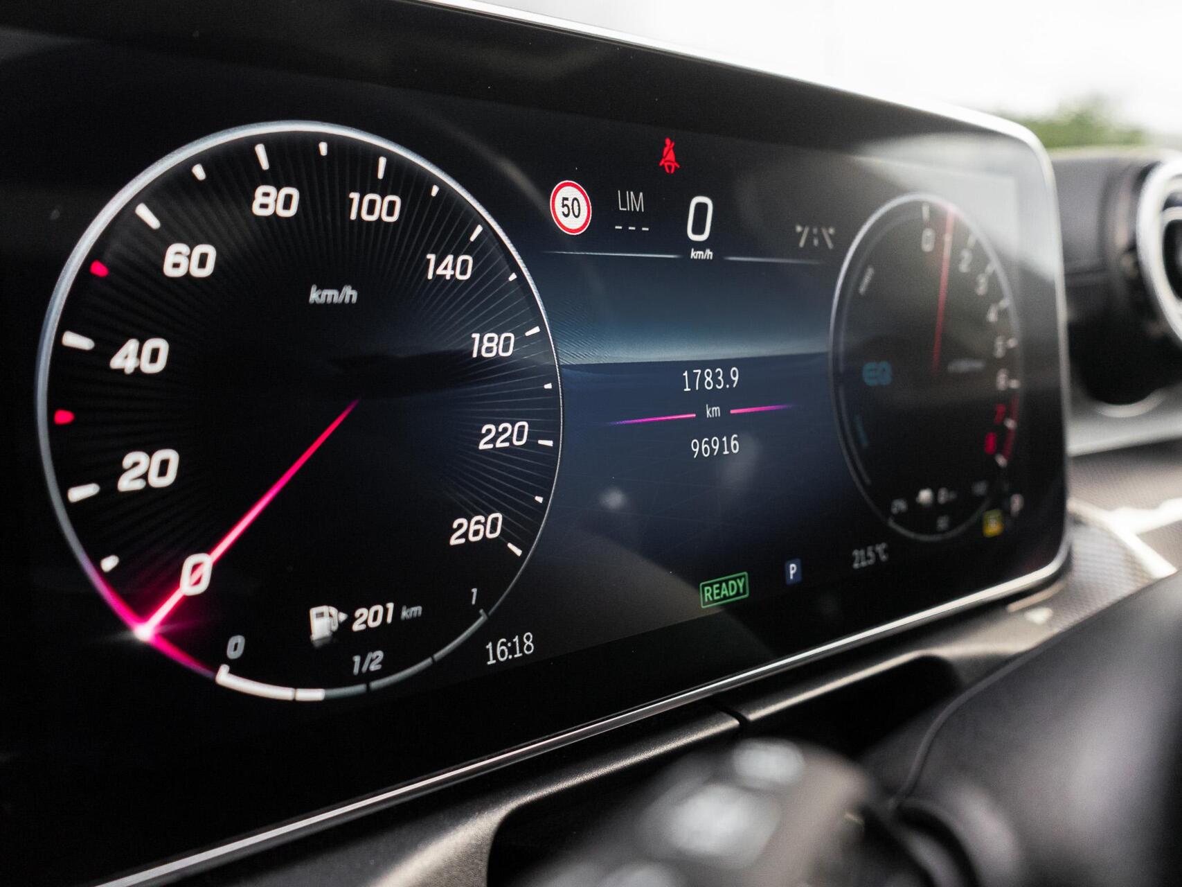 Foto van Mercedes-Benz C 300 E
