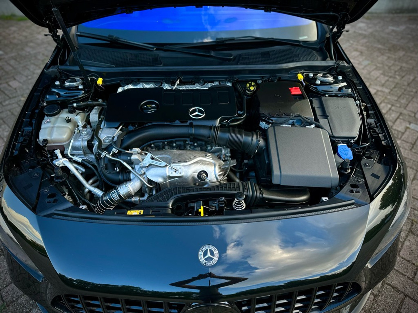Foto van Mercedes-Benz A 250