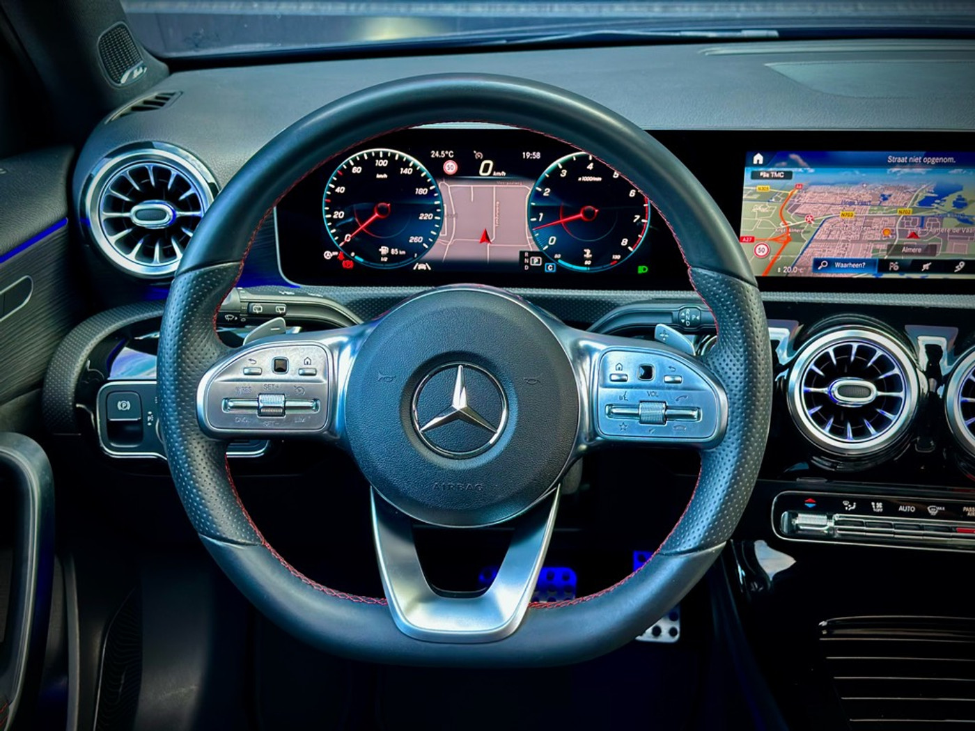 Foto van Mercedes-Benz A 250
