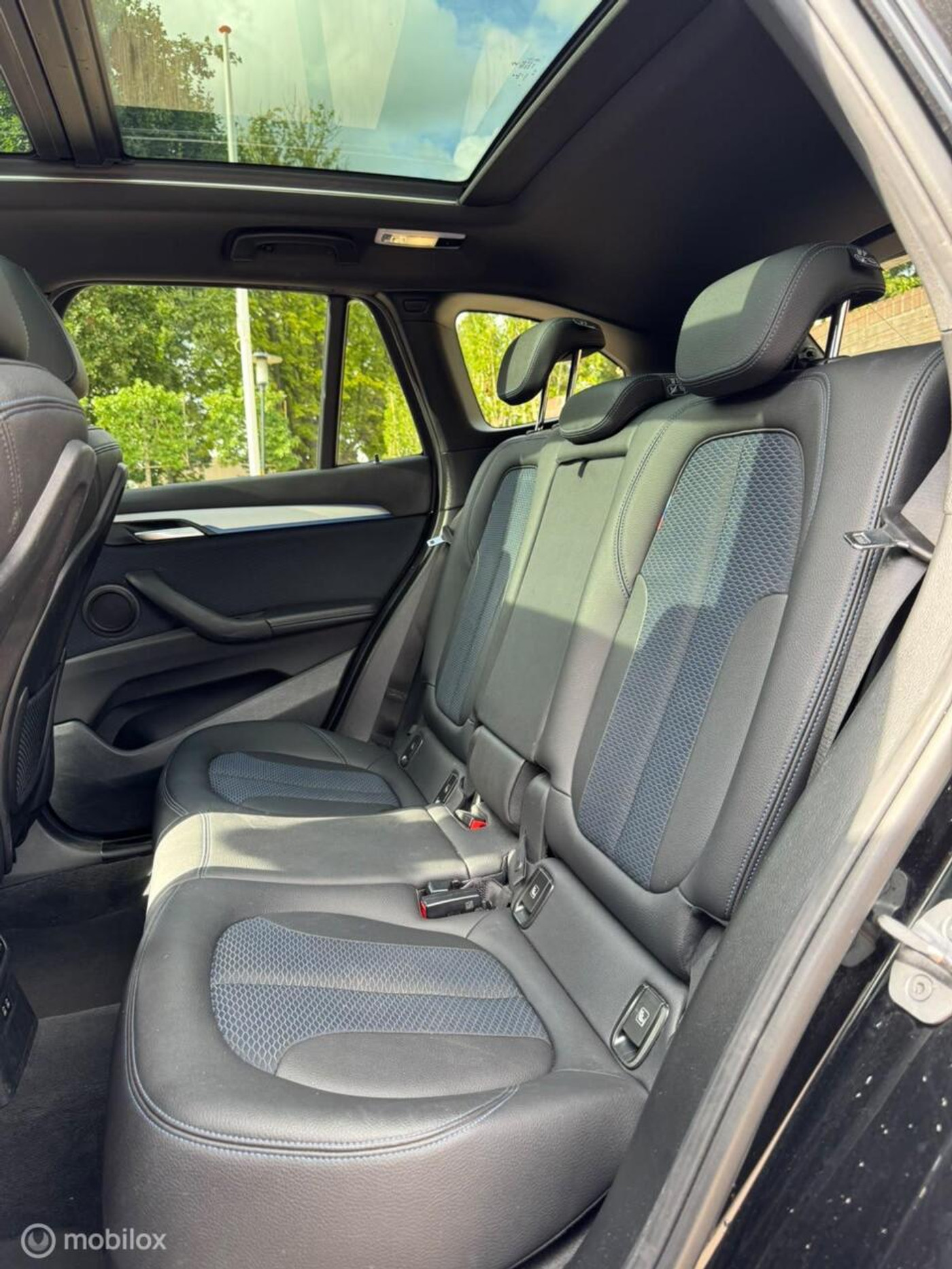 Foto van BMW X1 Xdrive20i