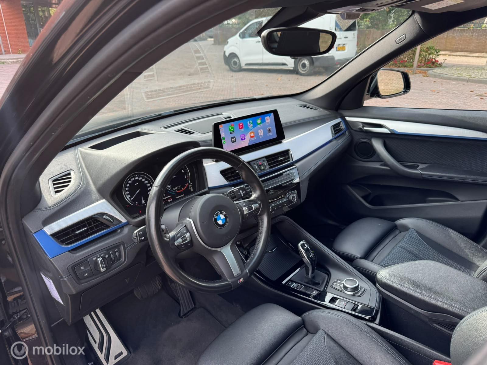 Foto van BMW X1 Xdrive20i