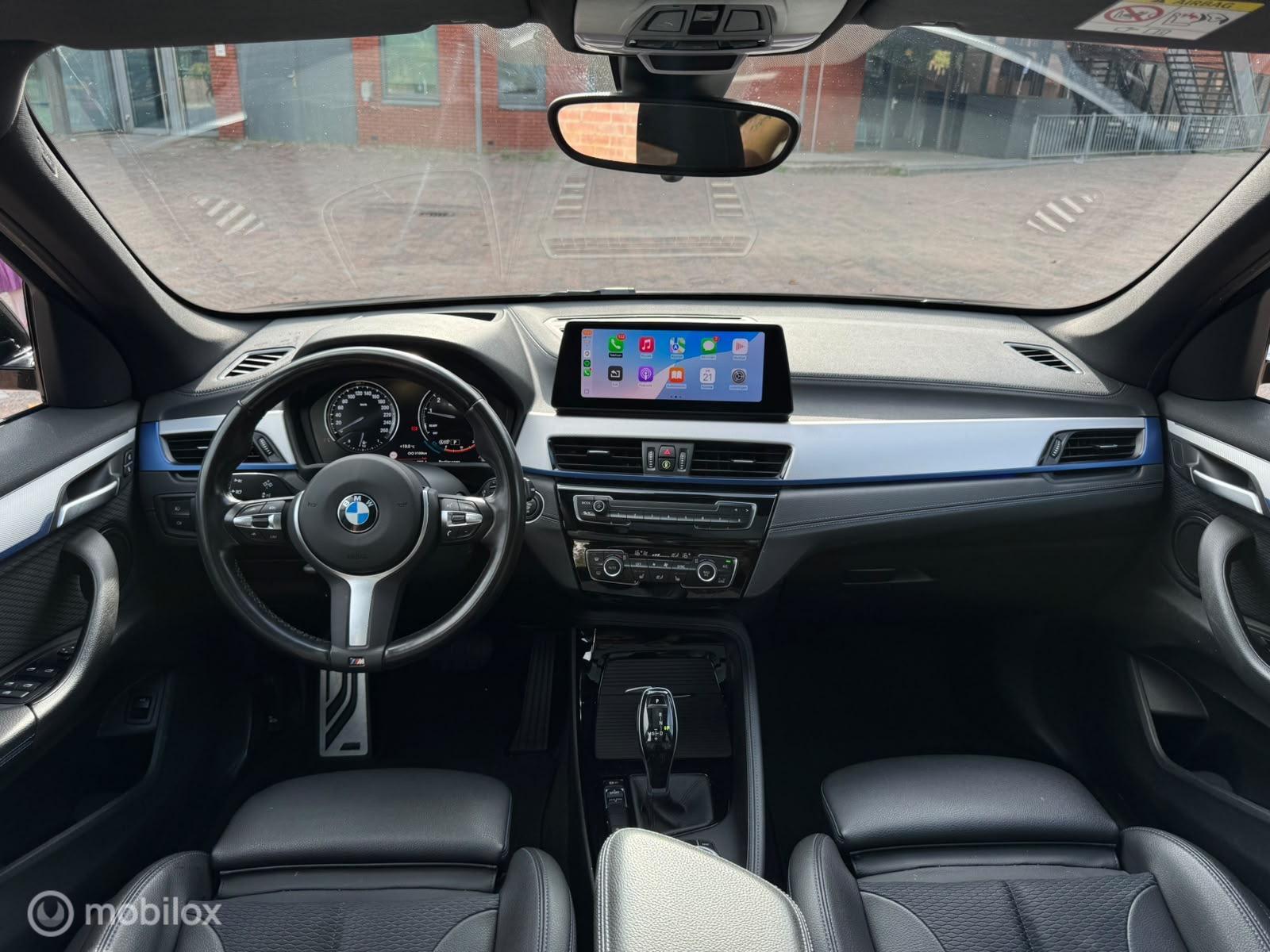 Foto van BMW X1 Xdrive20i