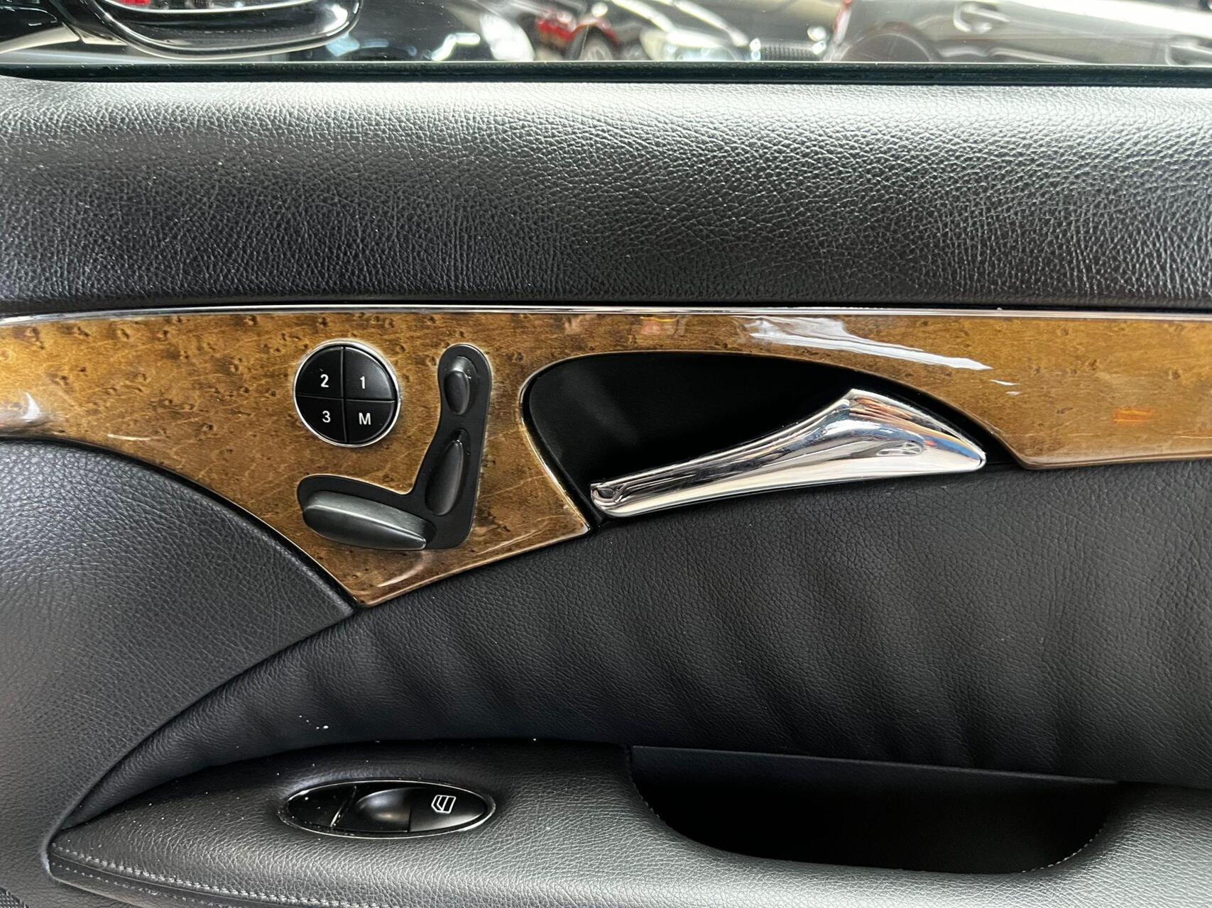 Foto van Mercedes-Benz E 500
