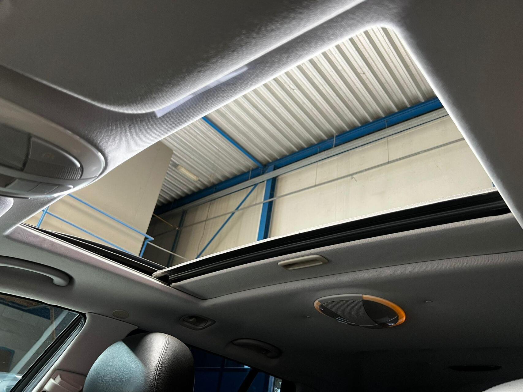 Foto van Mercedes-Benz E 500