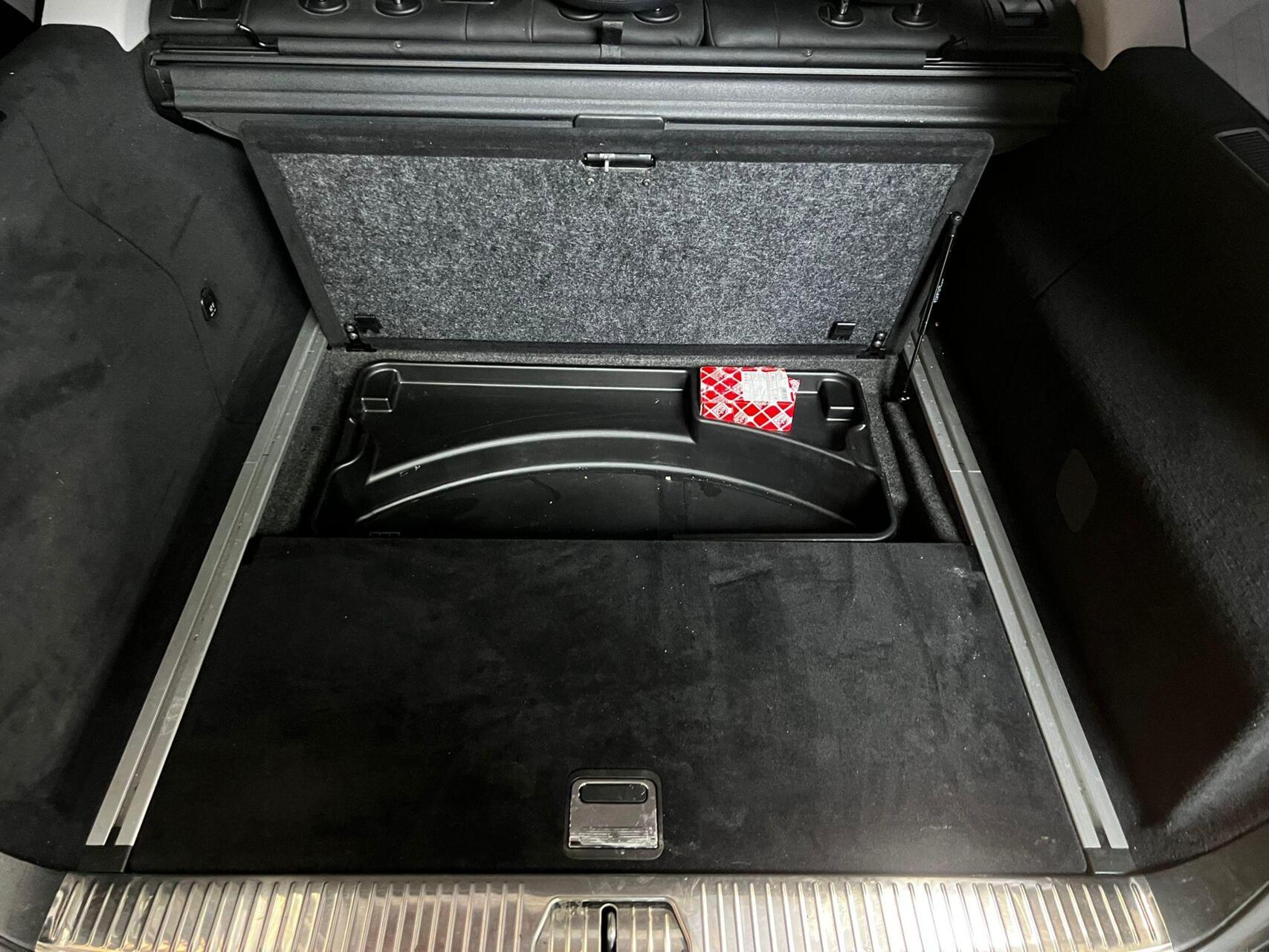 Foto van Mercedes-Benz E 500