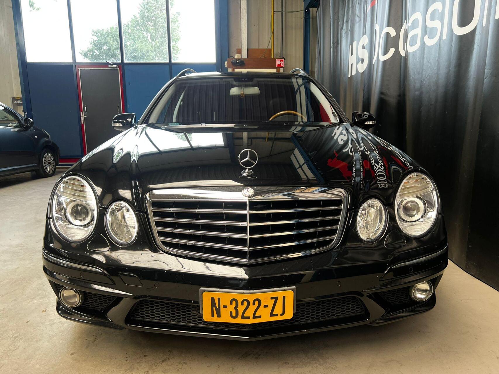 Foto van Mercedes-Benz E 500
