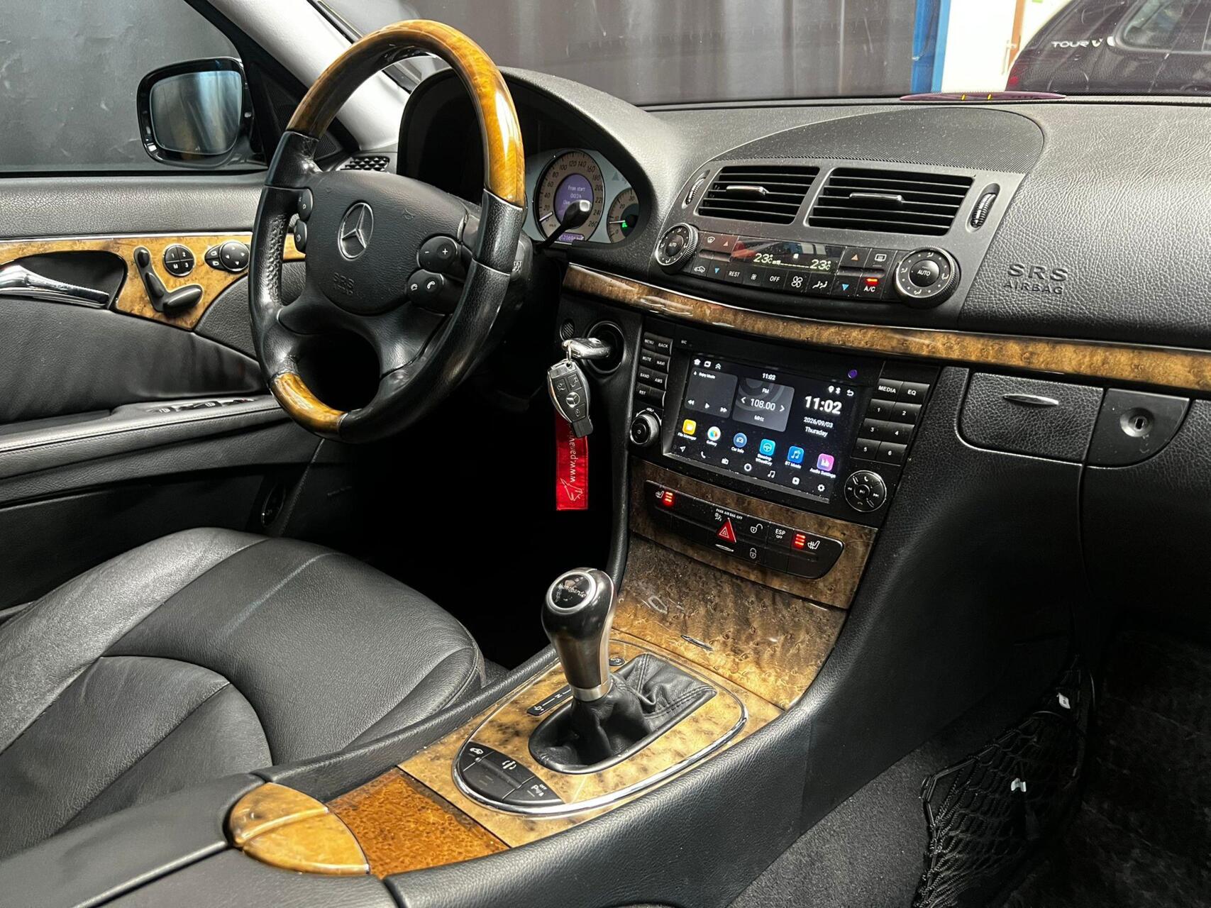 Foto van Mercedes-Benz E 500