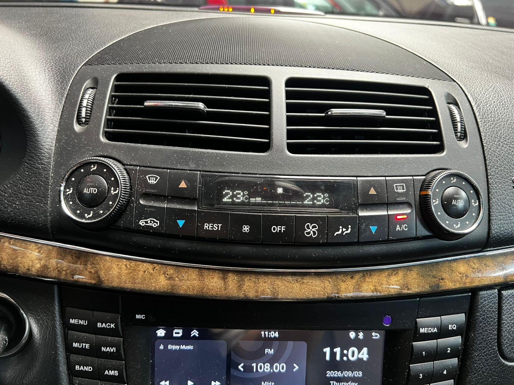 Foto van Mercedes-Benz E 500