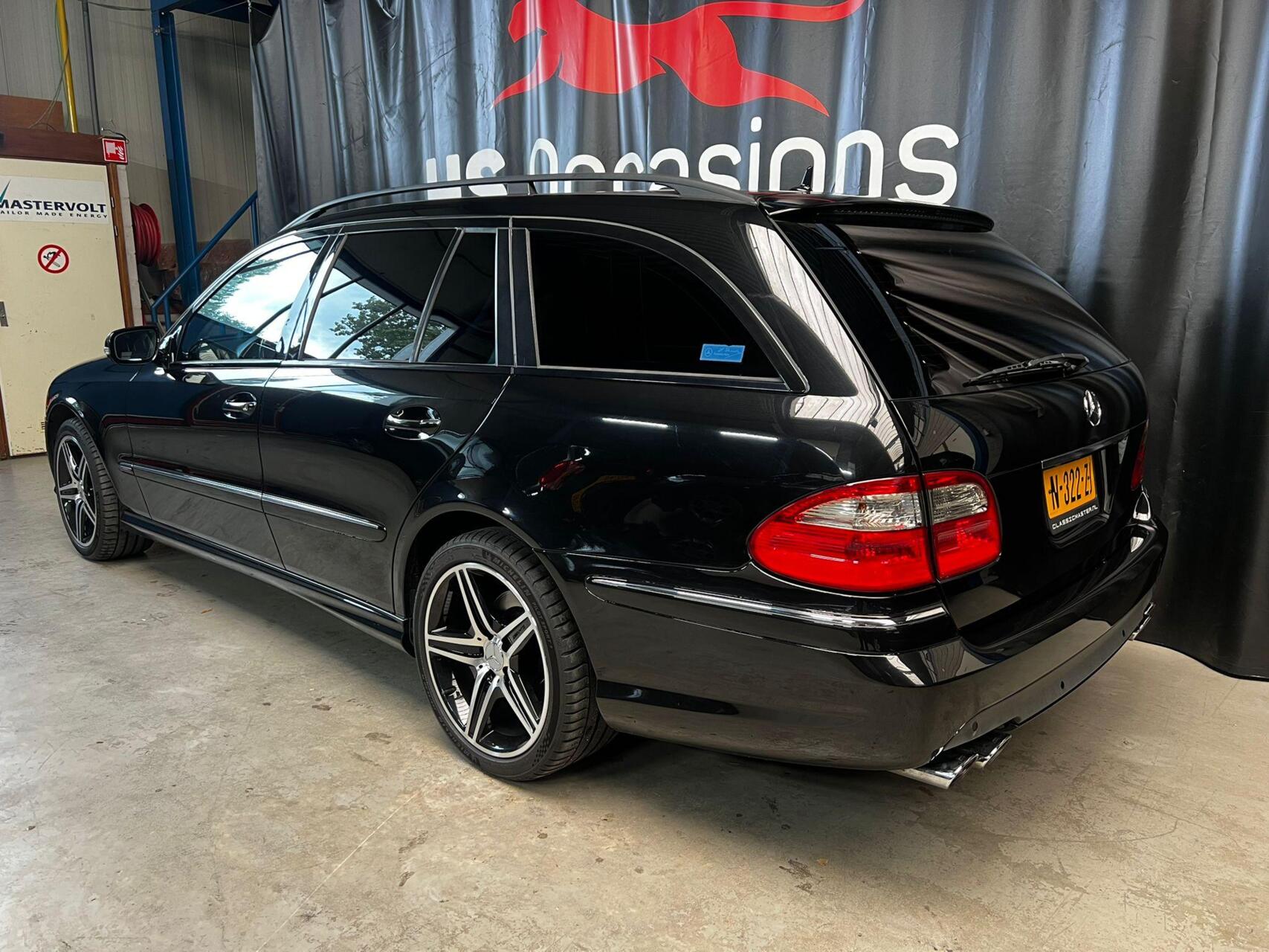 Foto van Mercedes-Benz E 500