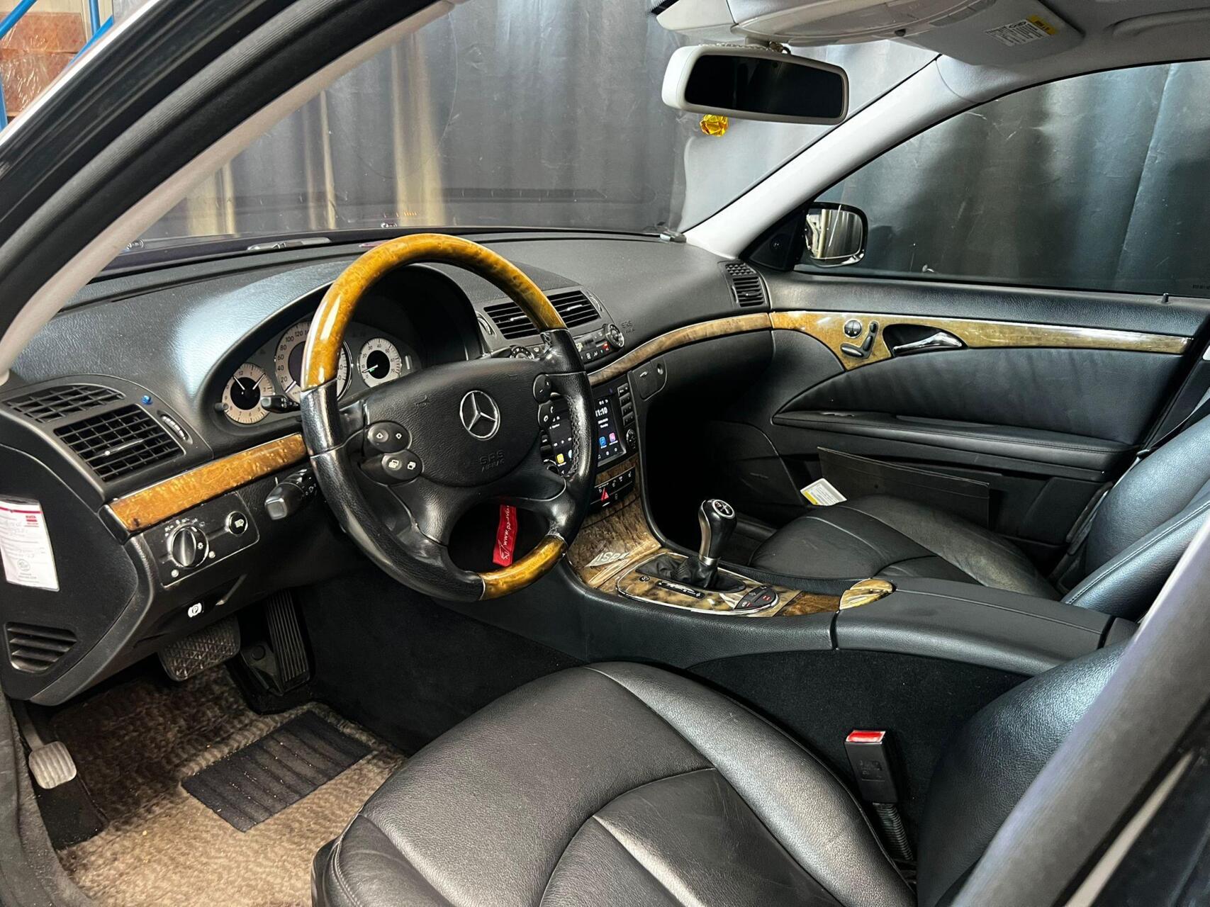Foto van Mercedes-Benz E 500