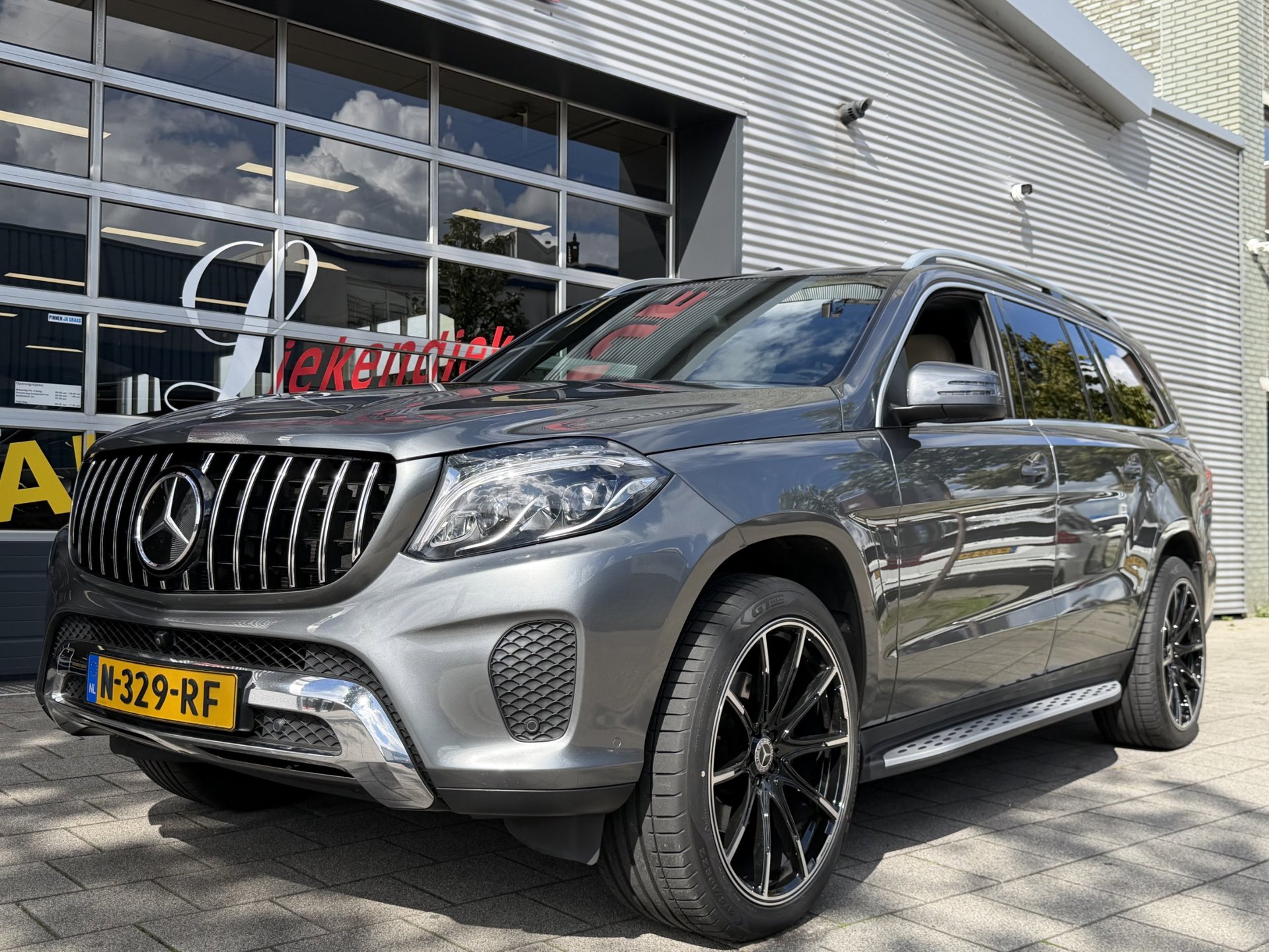 Foto van Mercedes-Benz GLS