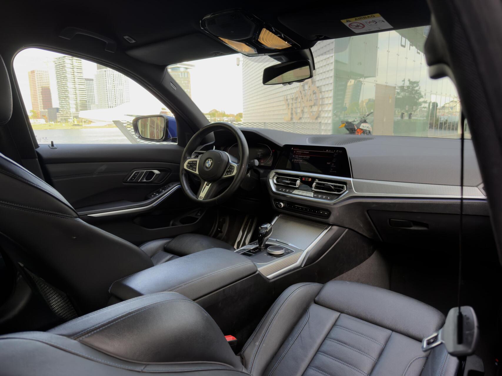 Foto van BMW 318i