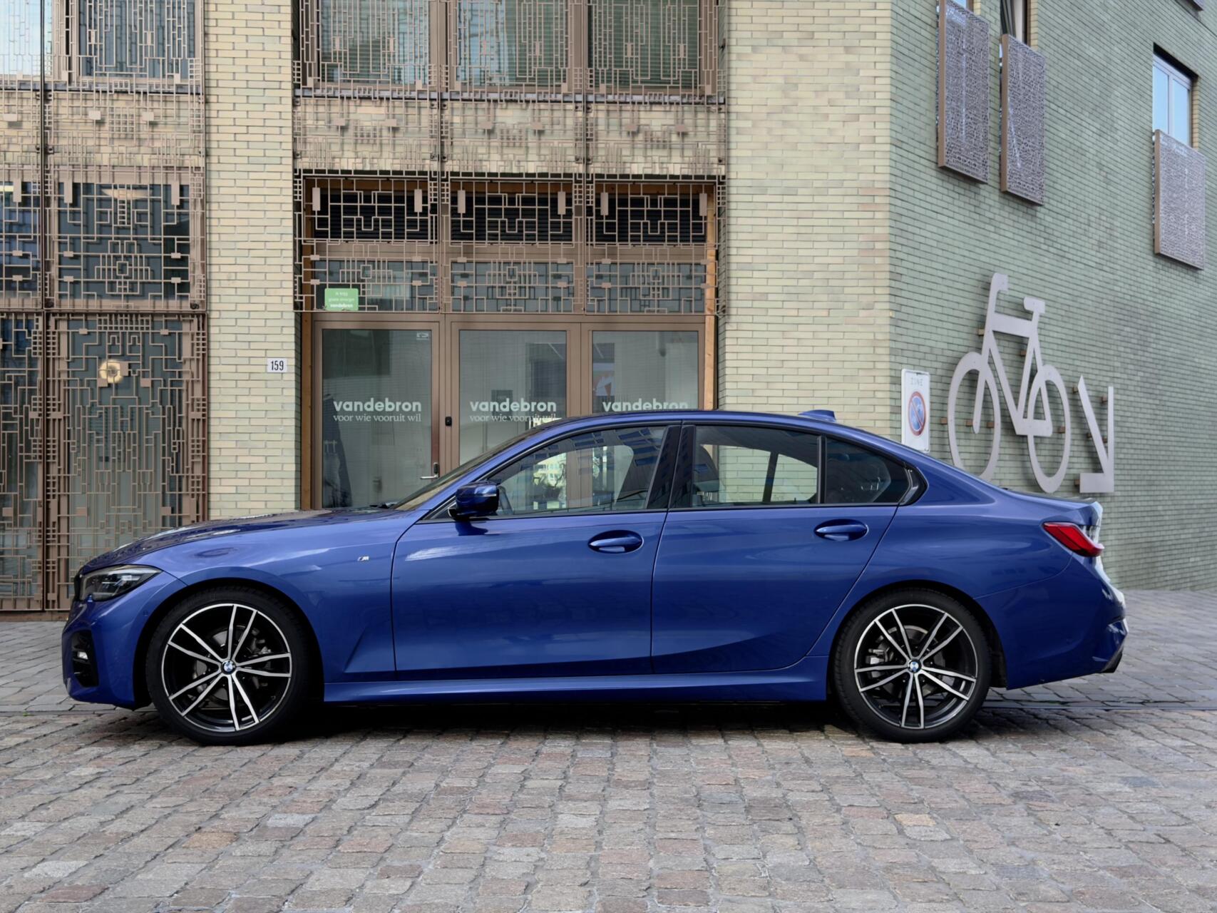 Foto van BMW 318i