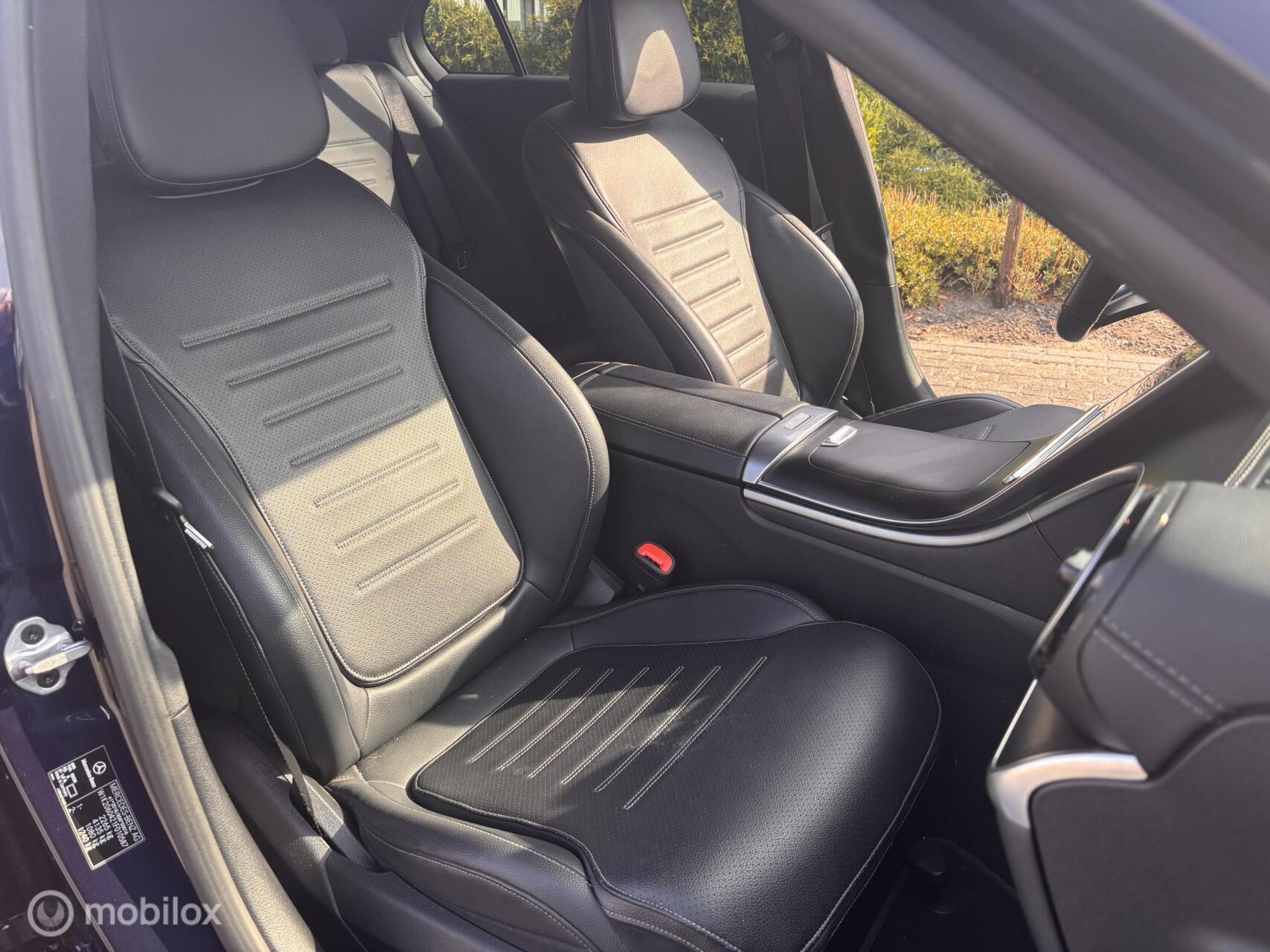Foto van Mercedes-Benz C 200