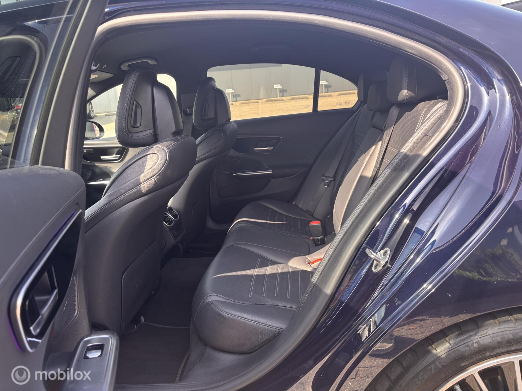 Foto van Mercedes-Benz C 200
