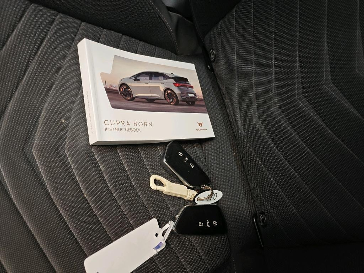 Foto van Cupra Born