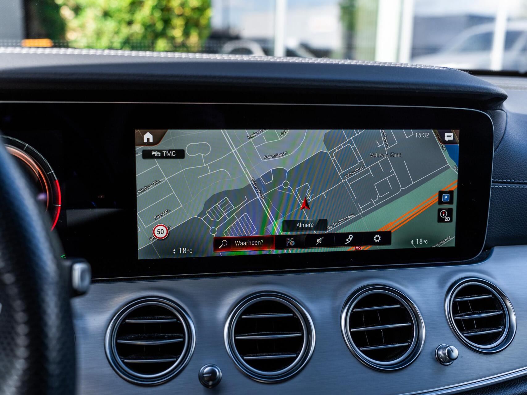 Foto van Mercedes-Benz E 200