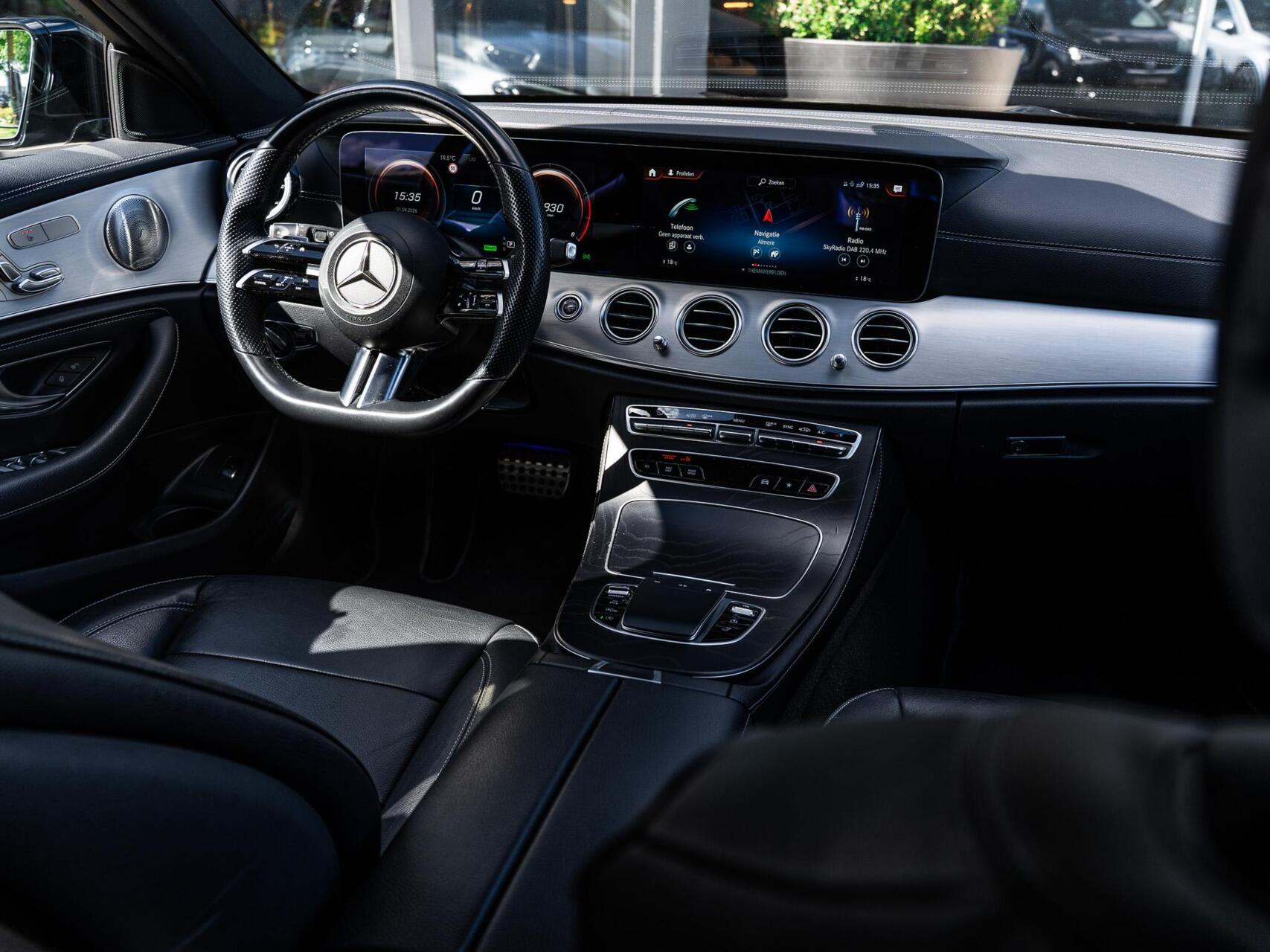 Foto van Mercedes-Benz E 200