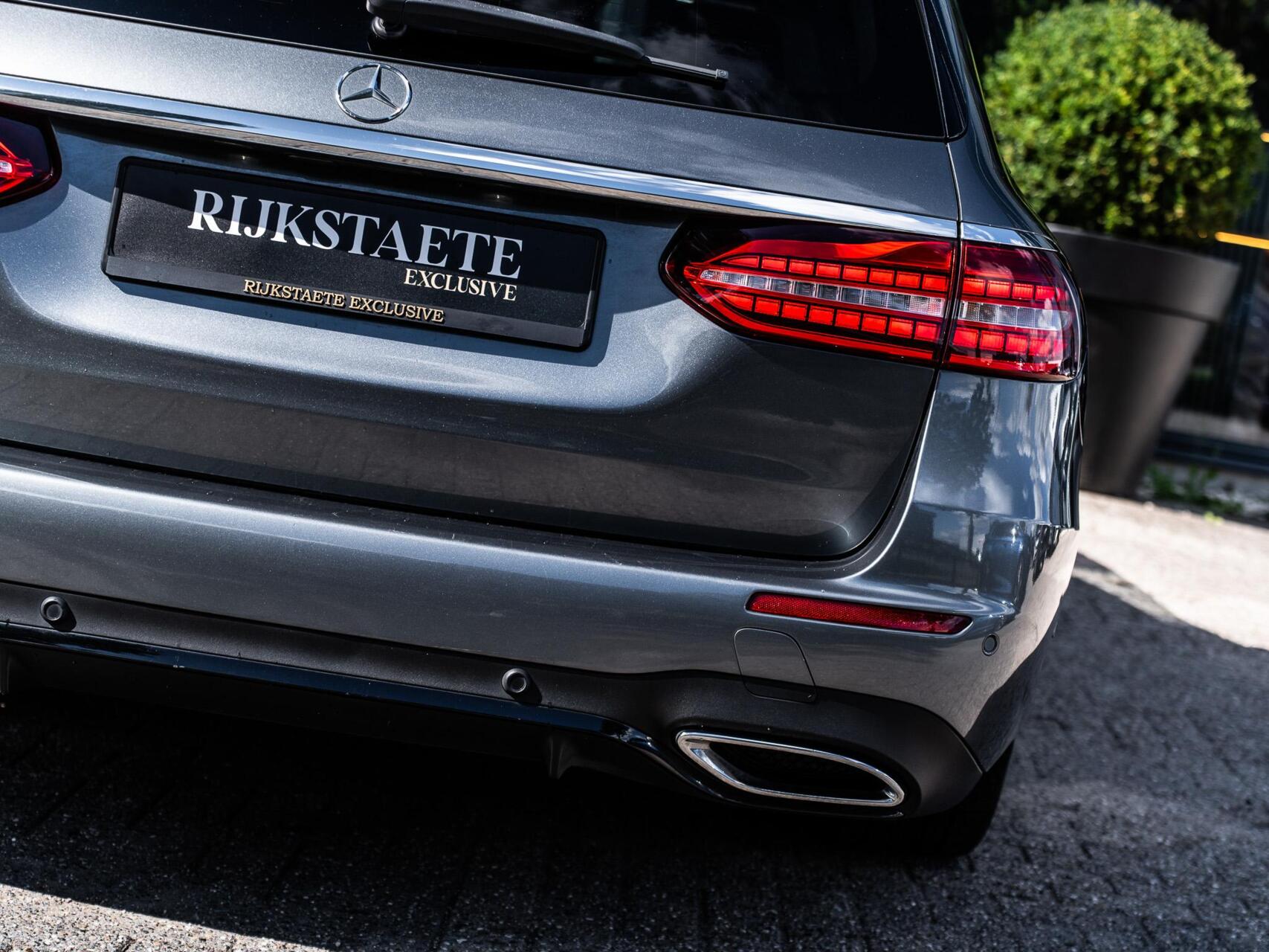 Foto van Mercedes-Benz E 200
