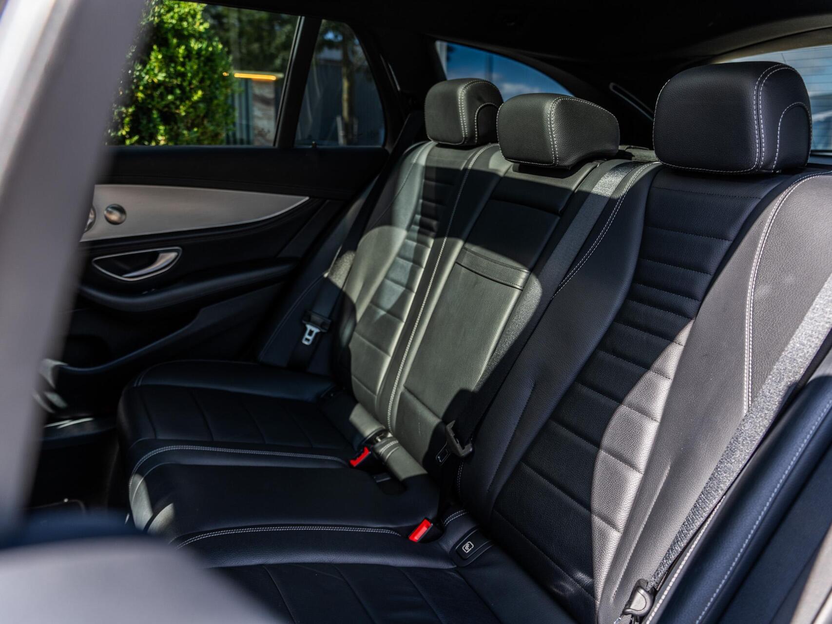 Foto van Mercedes-Benz E 200