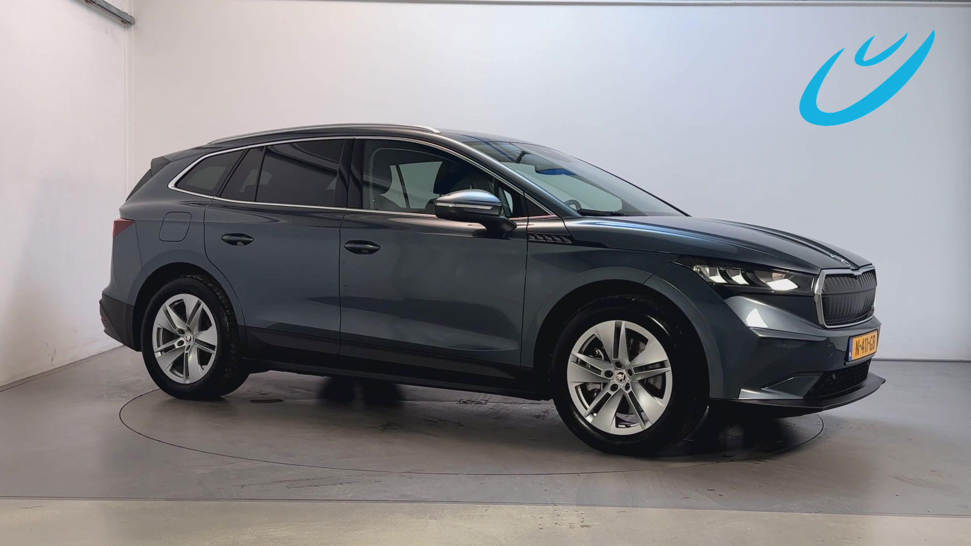 Skoda Enyaq 80 80 Warmtepomp Camera Trekhaak Sfeerverlichting DAB+ 2021 - voorkant