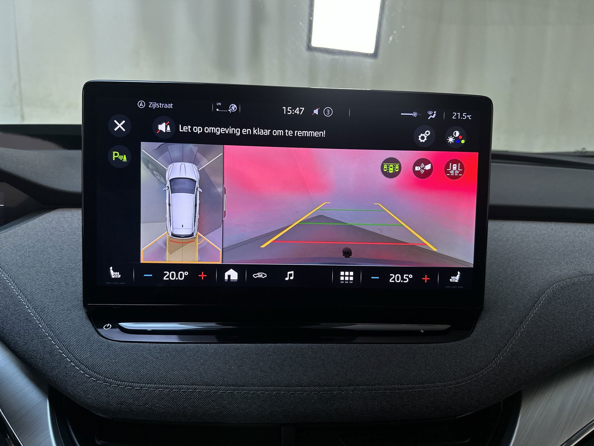 Foto van Skoda Enyaq 80