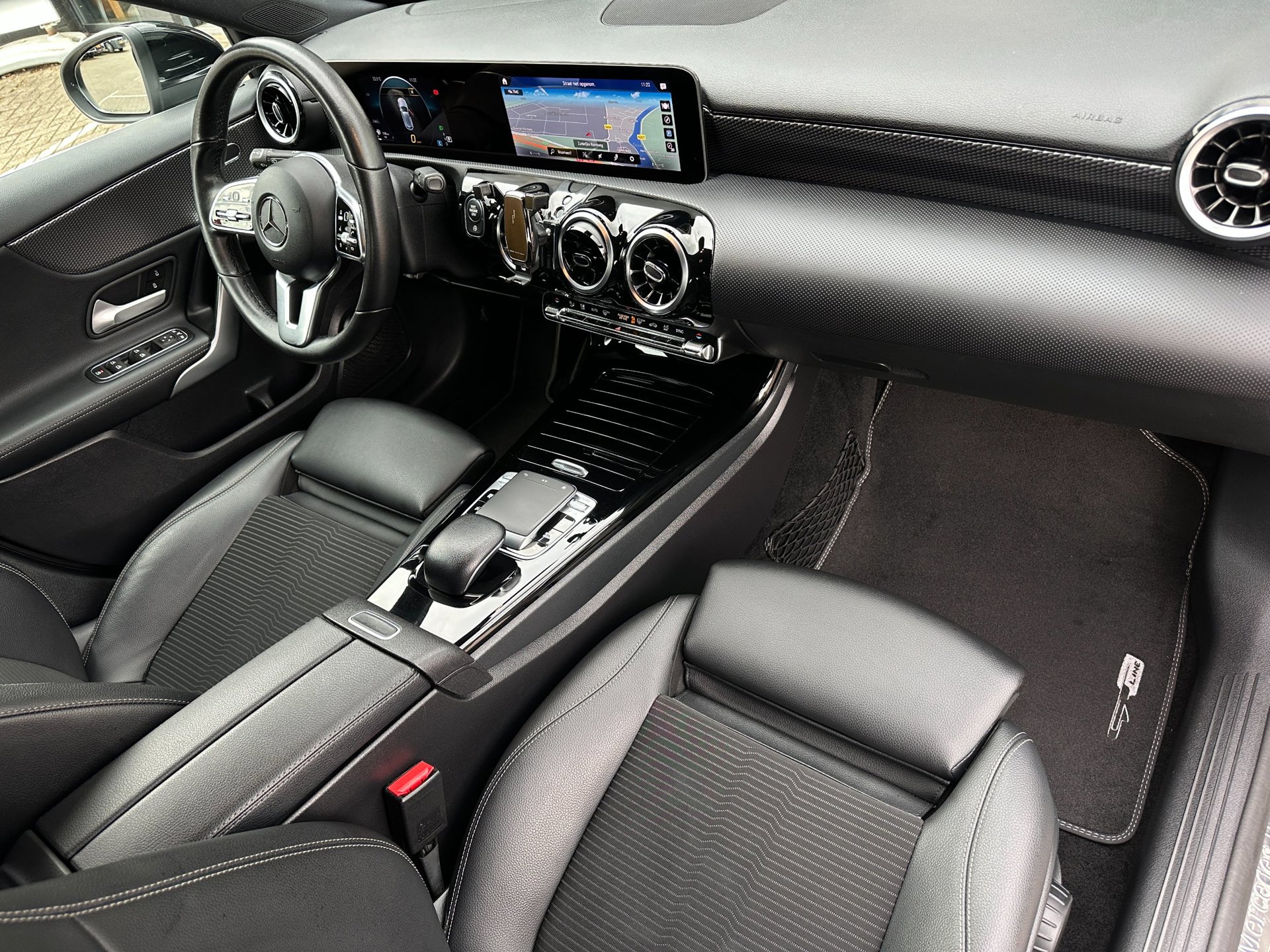 Foto van Mercedes-Benz A 200