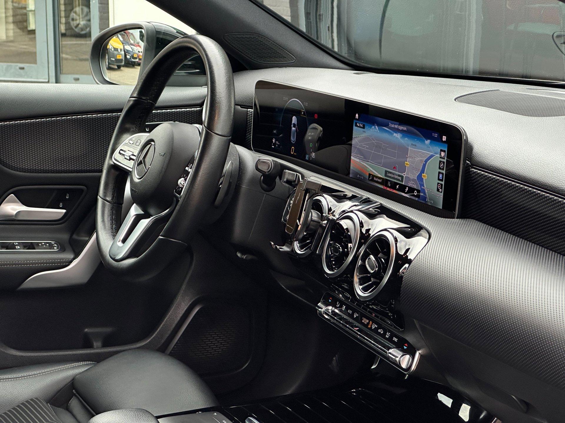 Foto van Mercedes-Benz A 200