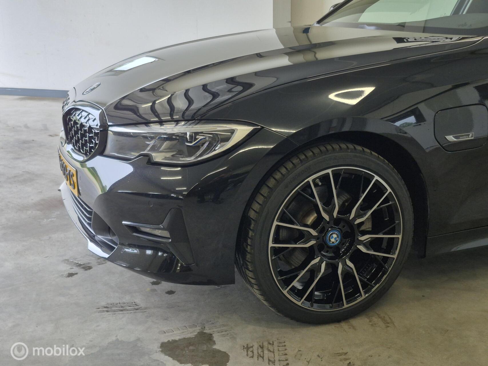 Foto van BMW 320e