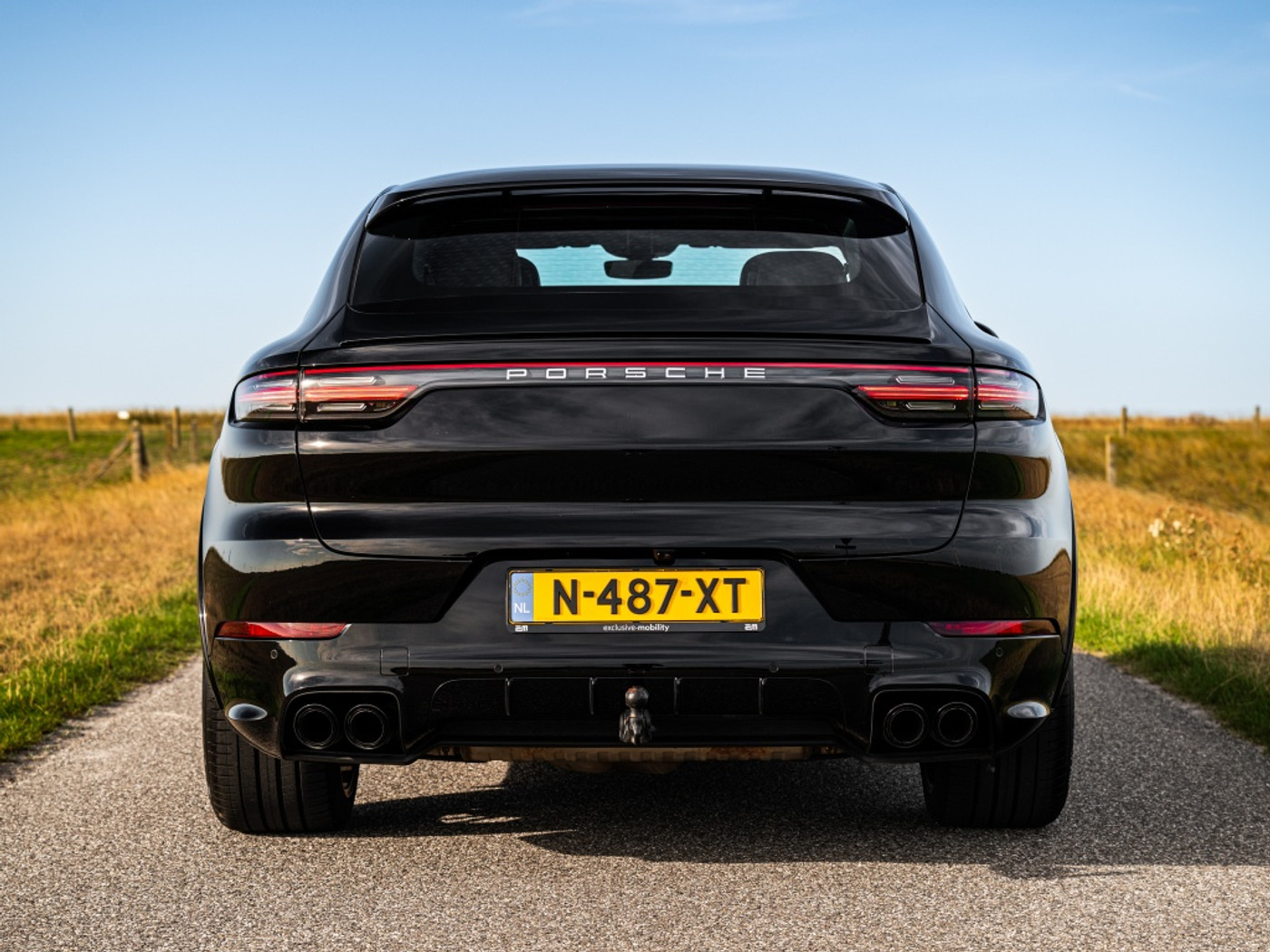 Foto van Porsche Cayenne E-hybrid
