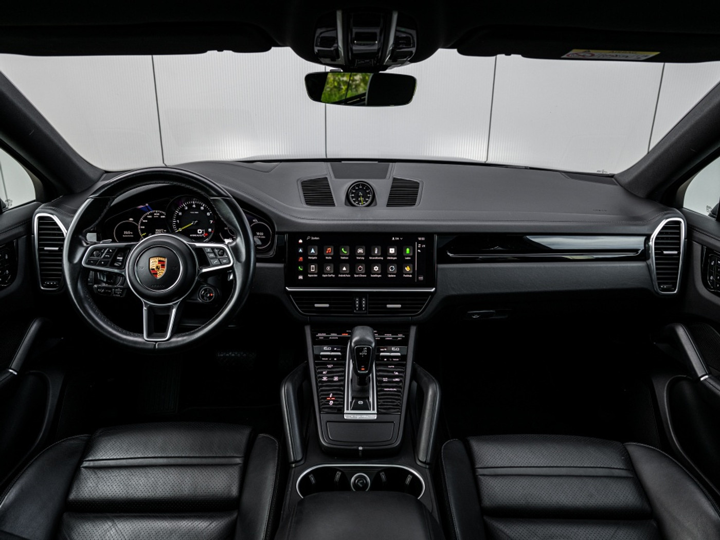 Foto van Porsche Cayenne E-hybrid