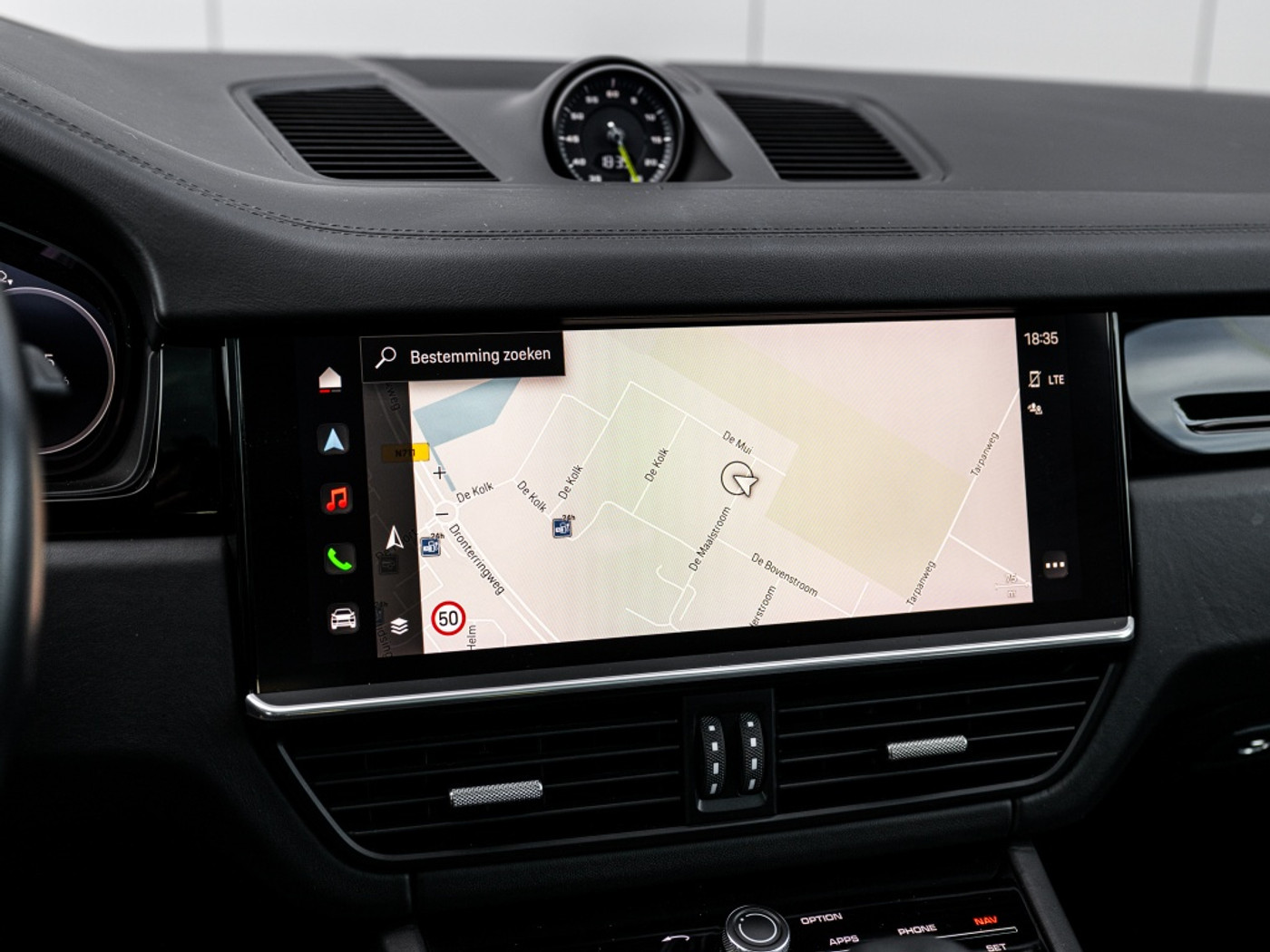 Foto van Porsche Cayenne E-hybrid