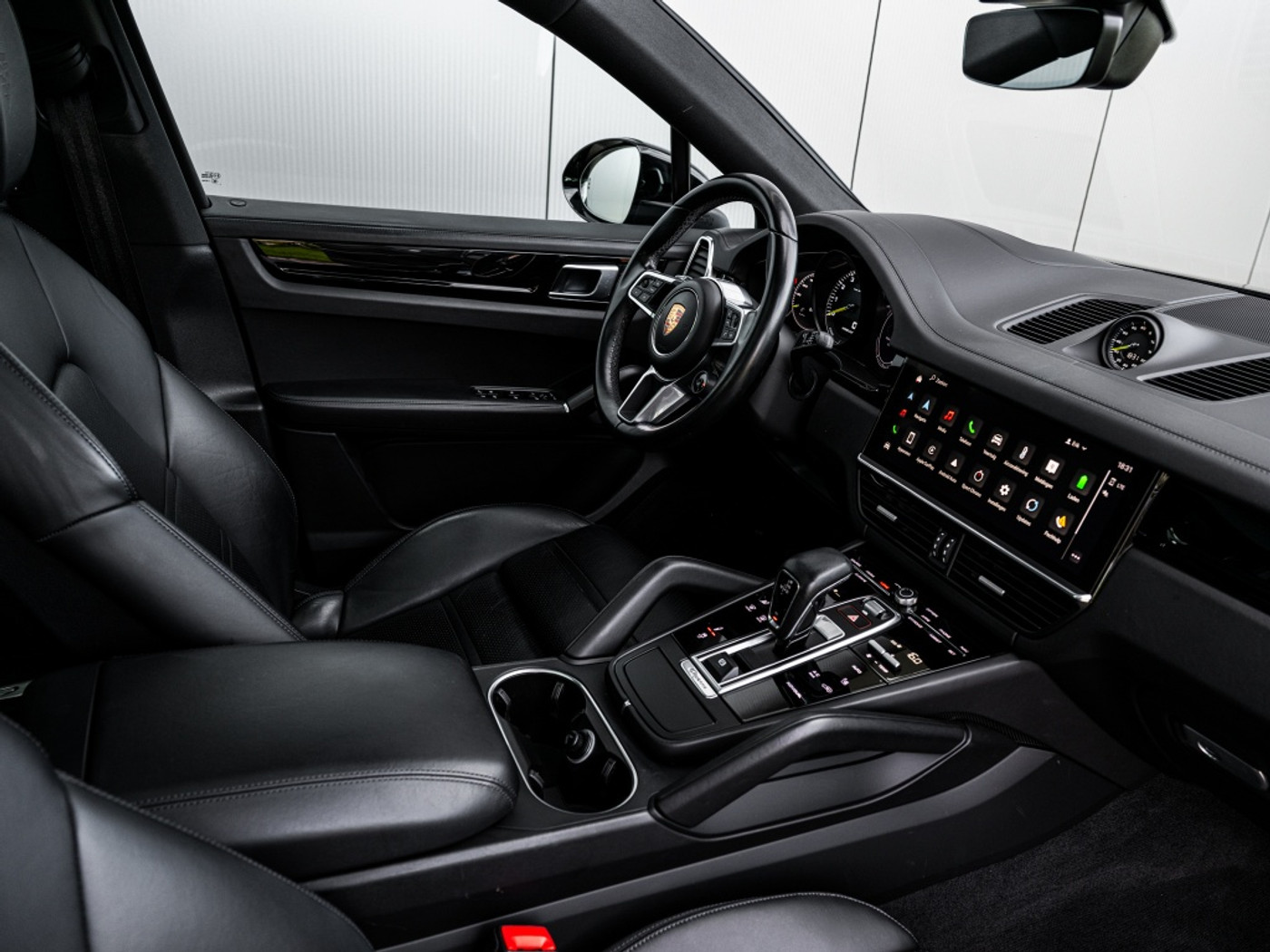 Foto van Porsche Cayenne E-hybrid