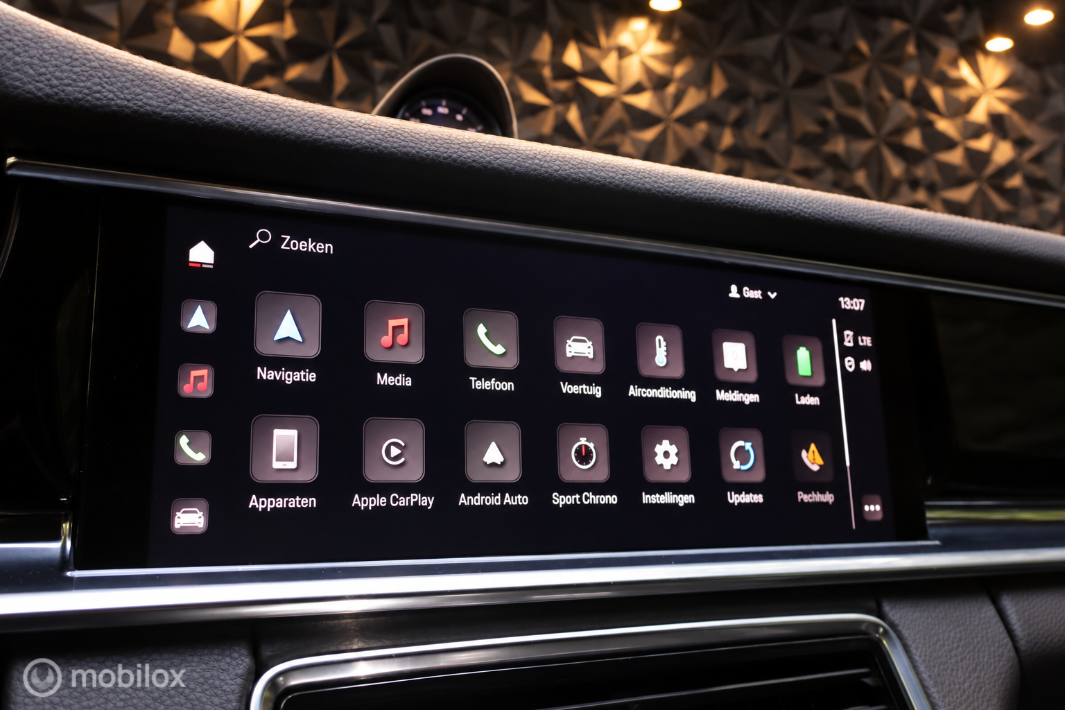 Foto van Porsche Panamera 4 E-hybrid