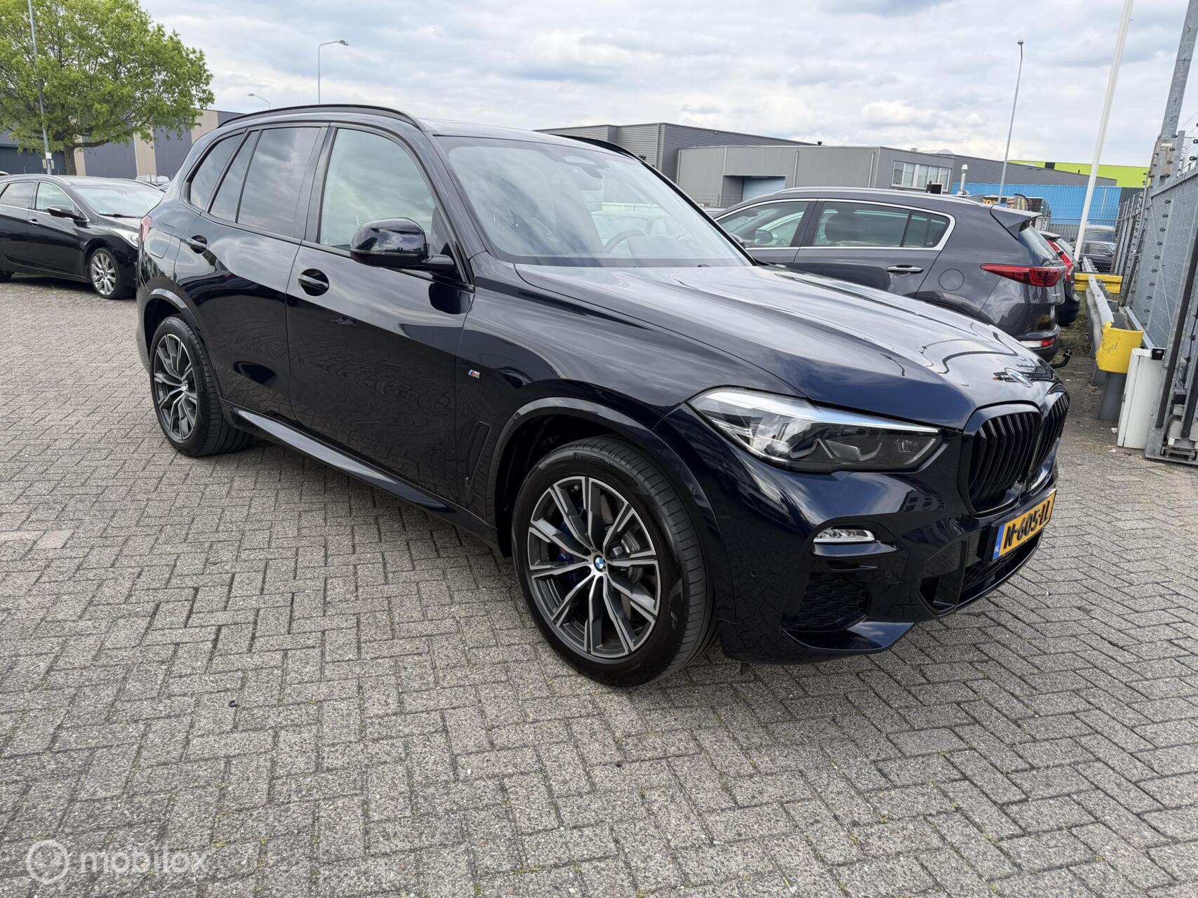 Foto van BMW X5 Xdrive30d