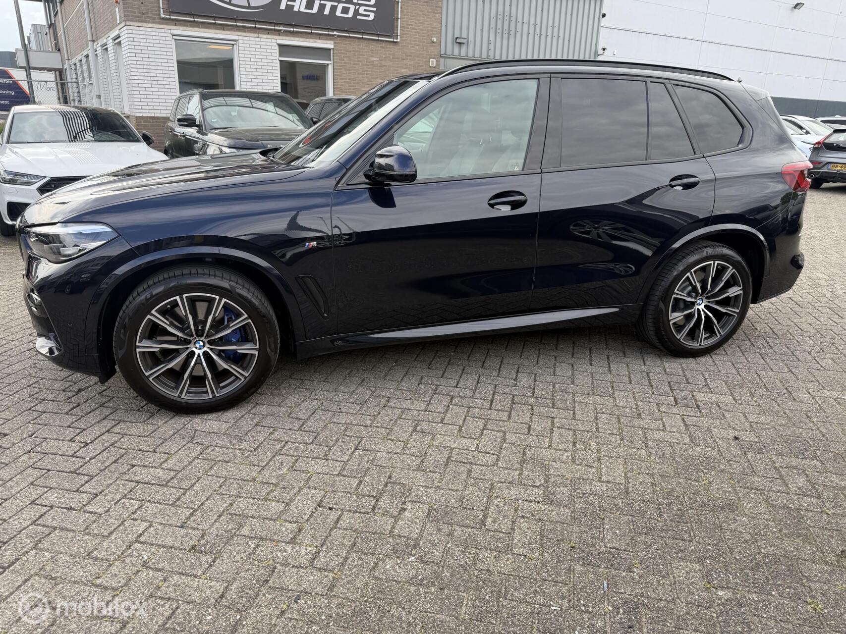 Foto van BMW X5 Xdrive30d