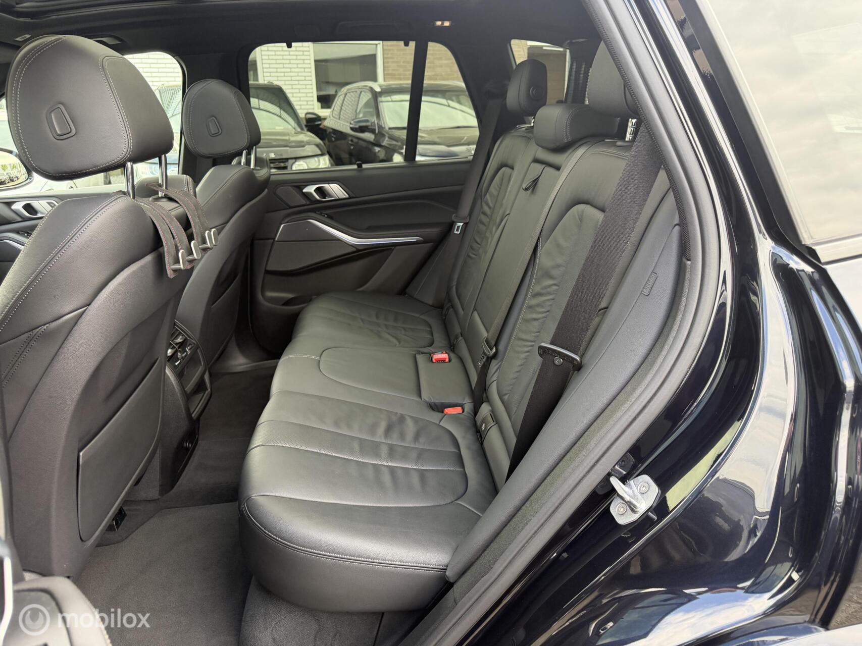 Foto van BMW X5 Xdrive30d
